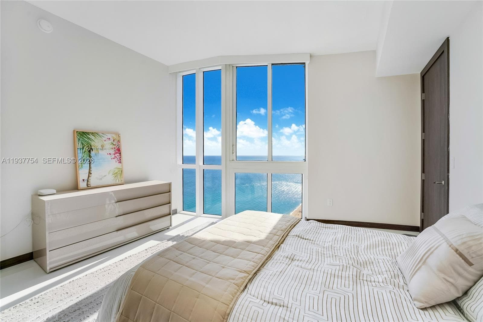 15901 Collins Ave # 2701, Sunny Isles Beach FL 33160 — 16
