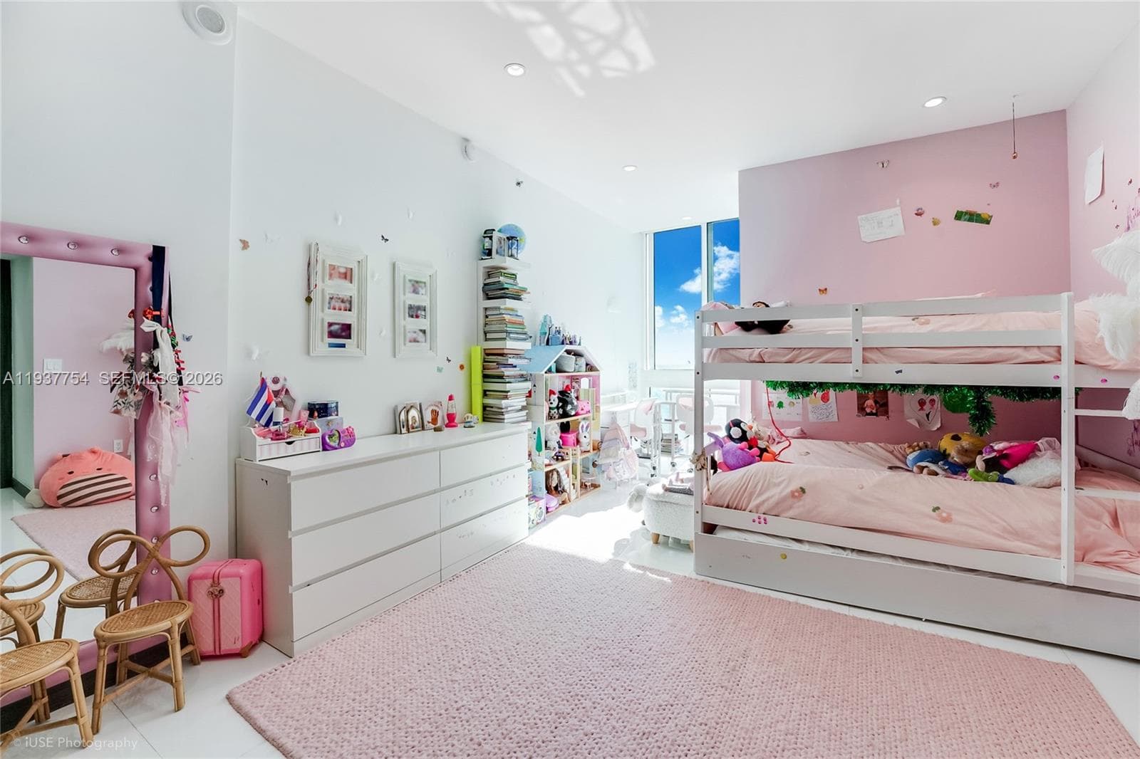 15901 Collins Ave # 2701, Sunny Isles Beach FL 33160 — 20