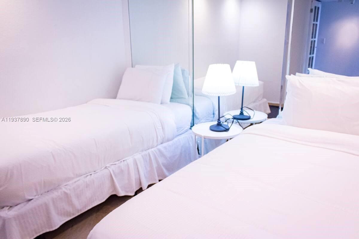 1717 N Bayshore Dr # 4141, Miami FL 33132 — 24