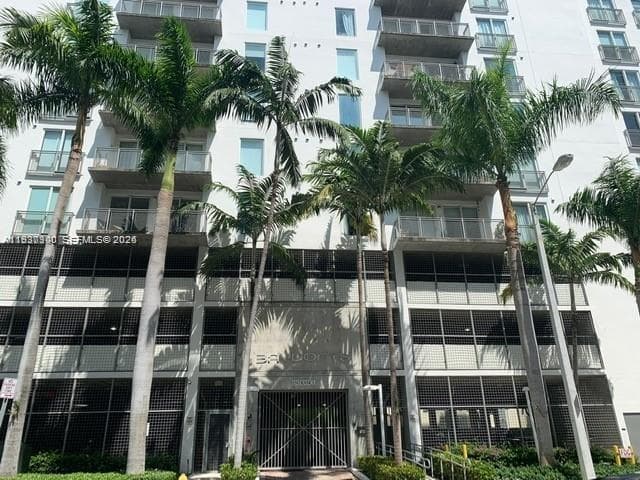 455 NE 25th St # 407, Miami FL 33137 — 42