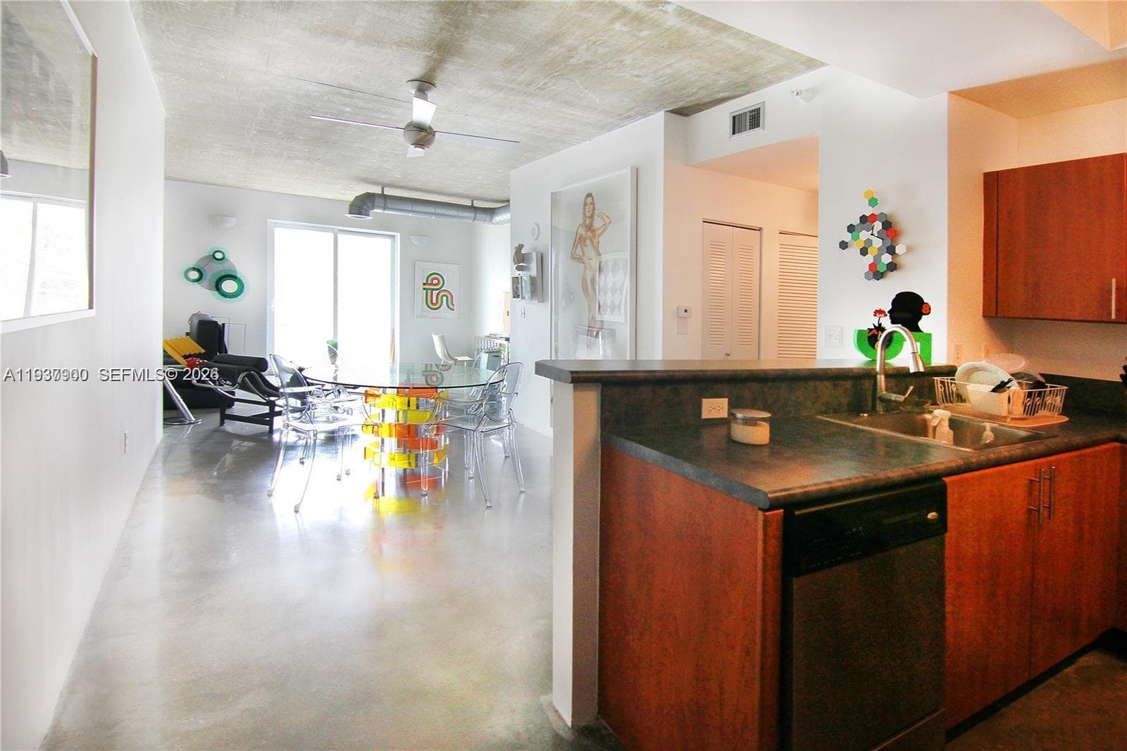 455 NE 25th St # 407, Miami FL 33137 — 10