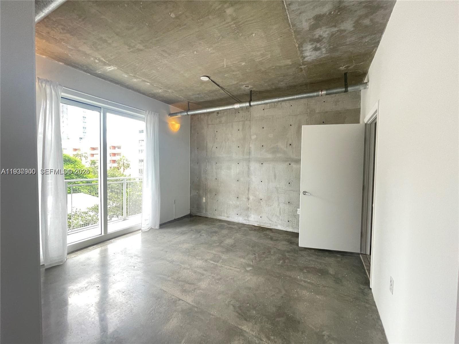 455 NE 25th St # 407, Miami FL 33137 — 14