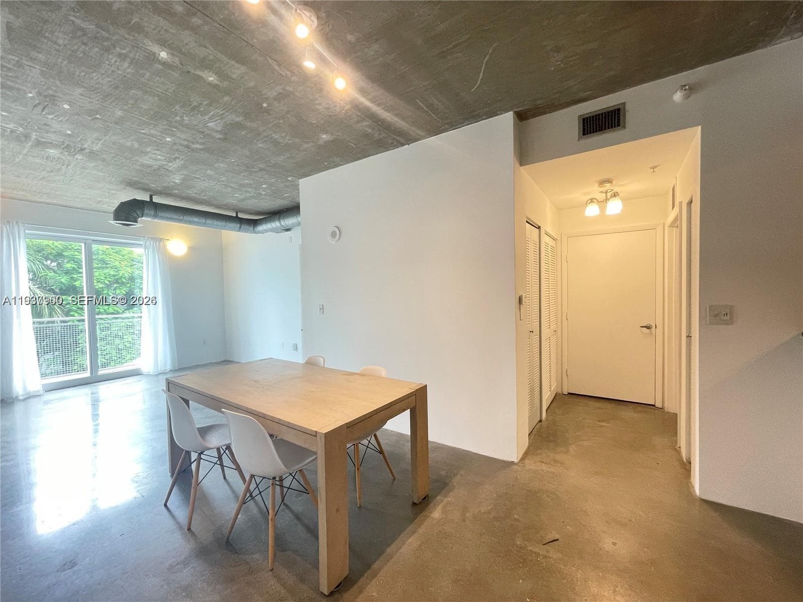 455 NE 25th St # 407, Miami FL 33137 — 18