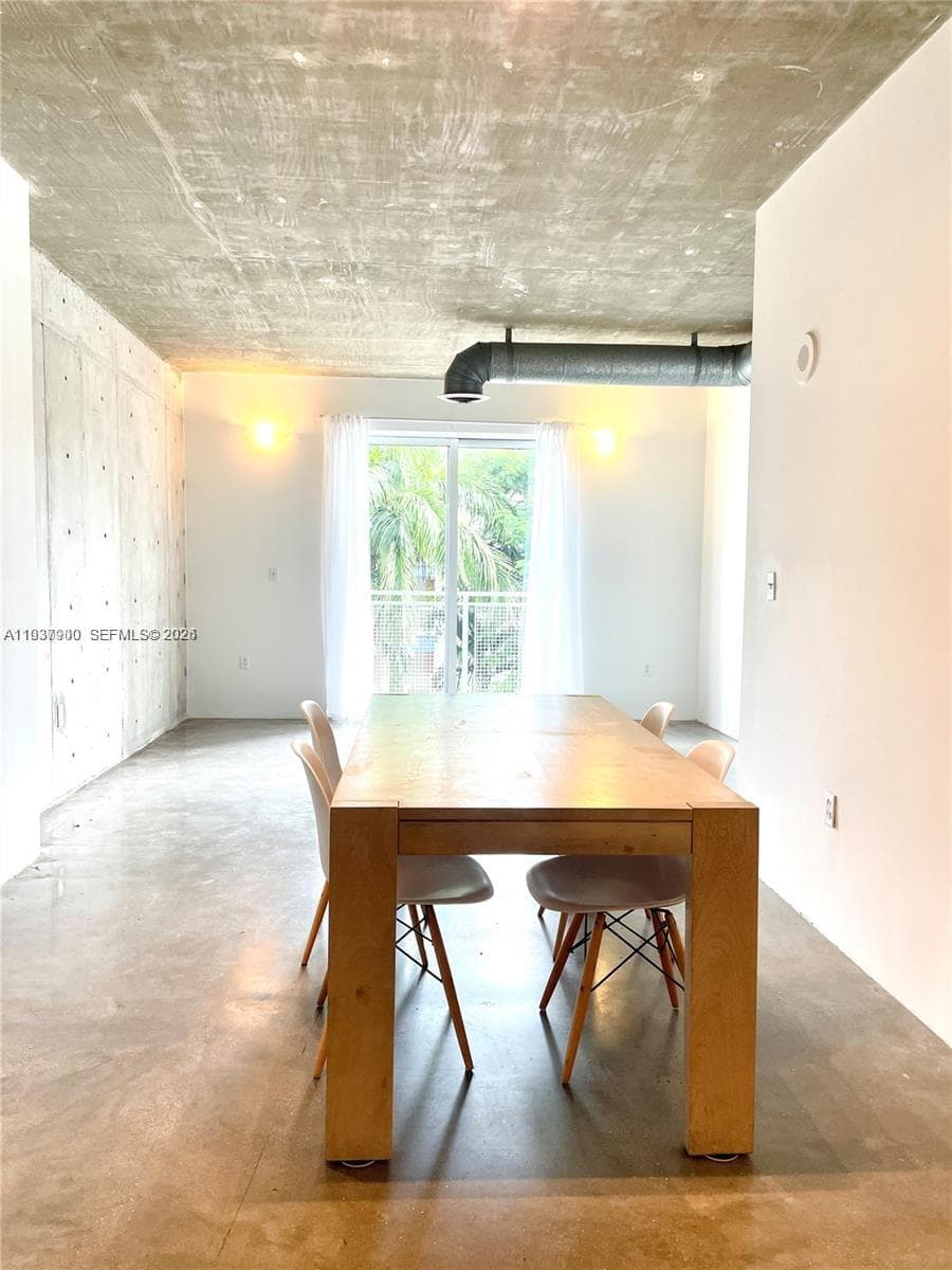 455 NE 25th St # 407, Miami FL 33137 — 19