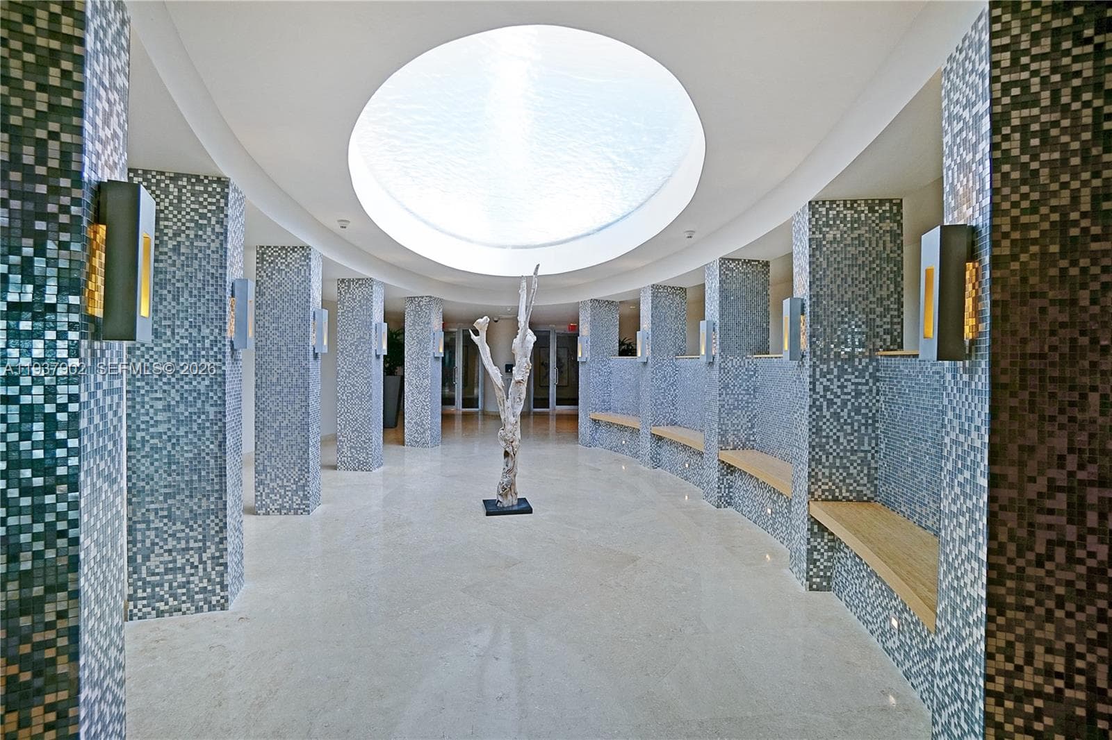 900 Biscayne Blvd # 2910, Miami FL 33132 — 36