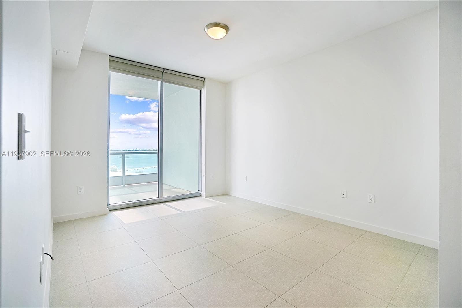 900 Biscayne Blvd # 2910, Miami FL 33132 — 18
