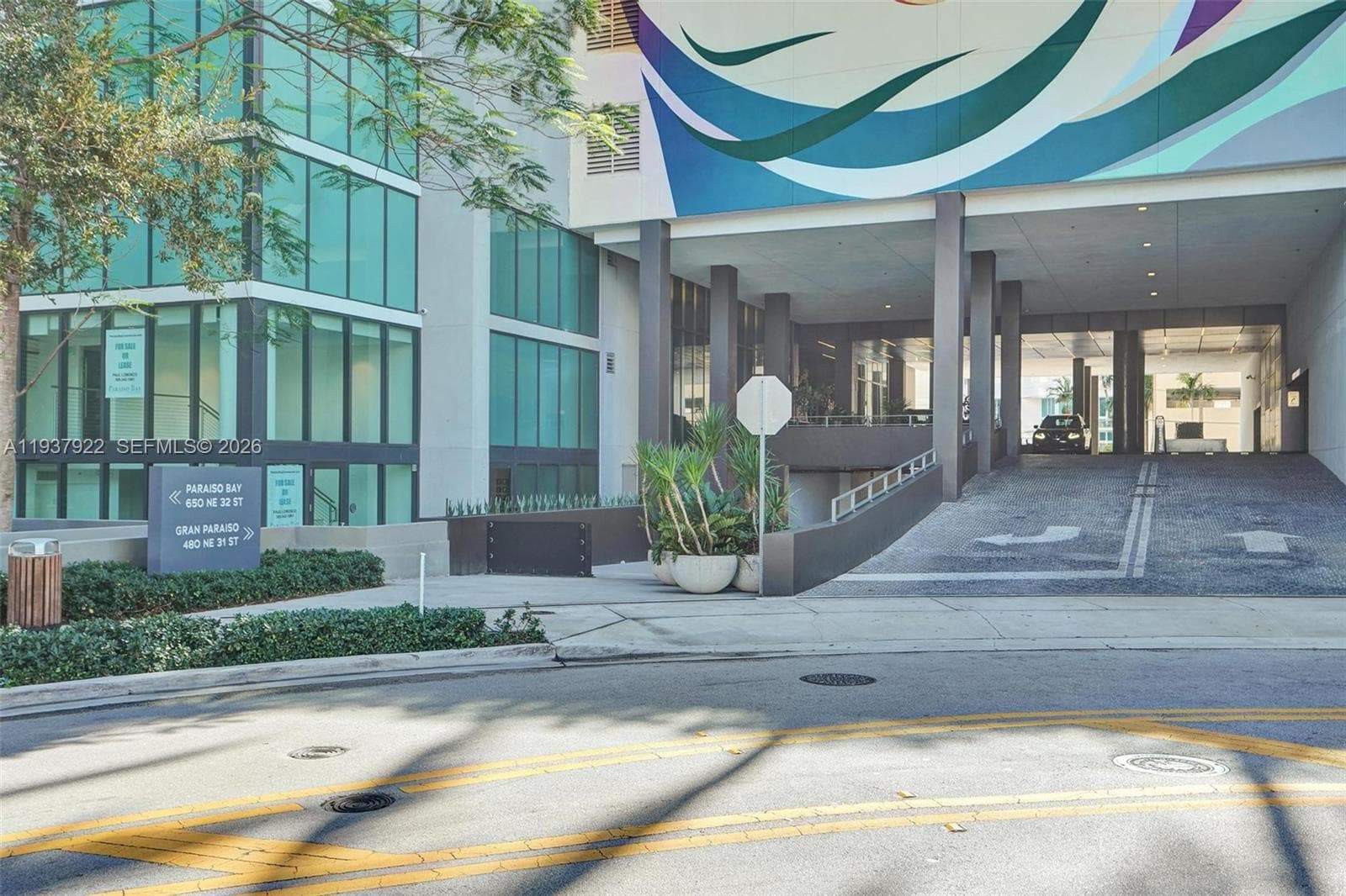 480 NE 31st St # 1705, Miami FL 33137 — 57