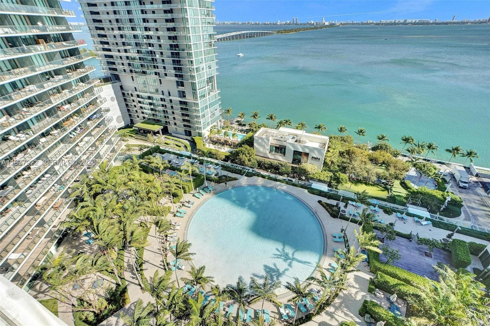 480 NE 31st St # 1705, Miami FL 33137 — 51