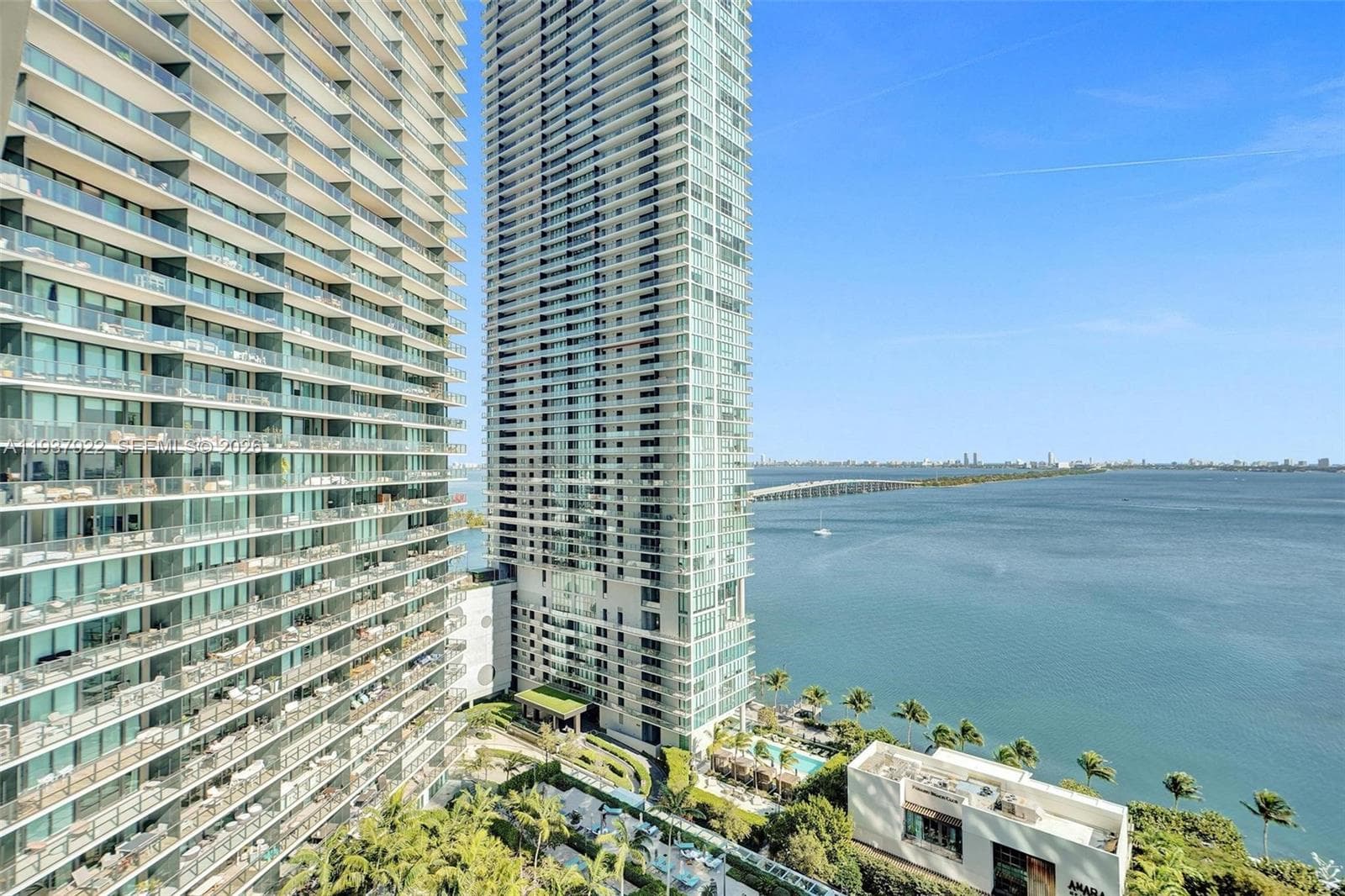 480 NE 31st St # 1705, Miami FL 33137 — 40