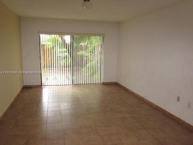 13224 SW 10 TE, Miami FL 33184 — 4