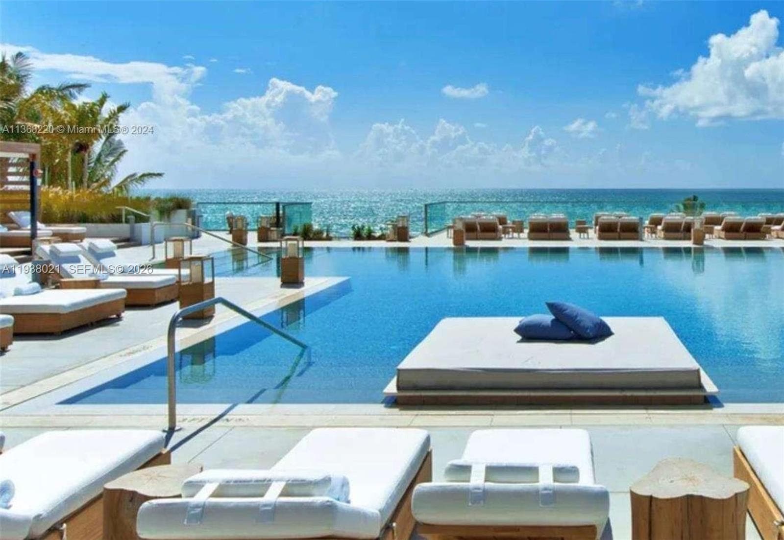 2301 Collins Ave # 423, Miami Beach FL 33139 — 1