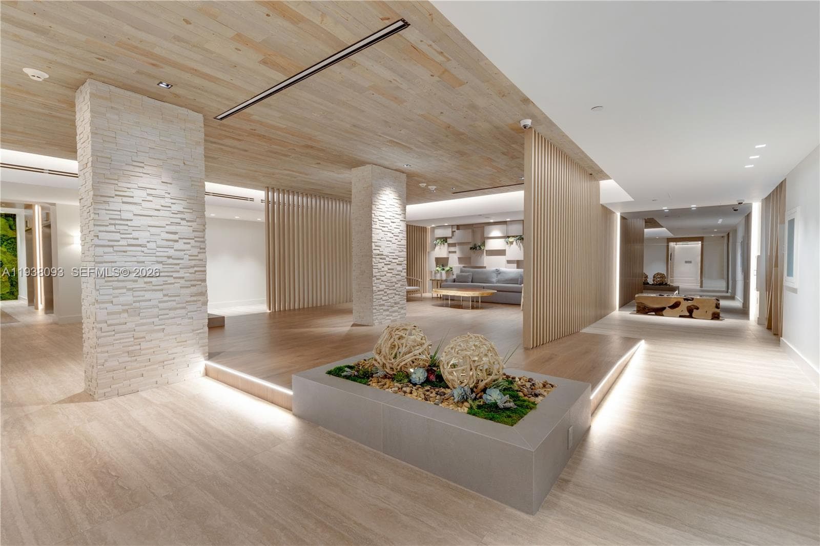 2301 Collins Ave # 22, Miami Beach FL 33139 — 52