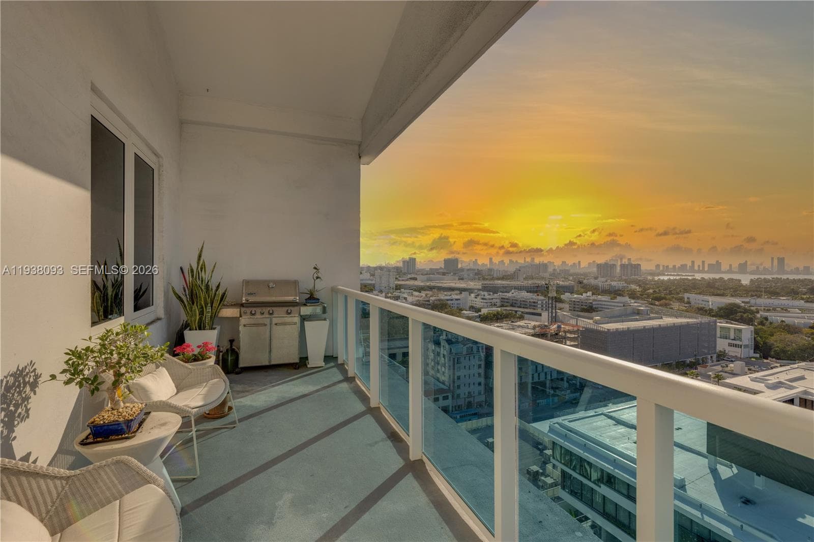 2301 Collins Ave # 22, Miami Beach FL 33139 — 18