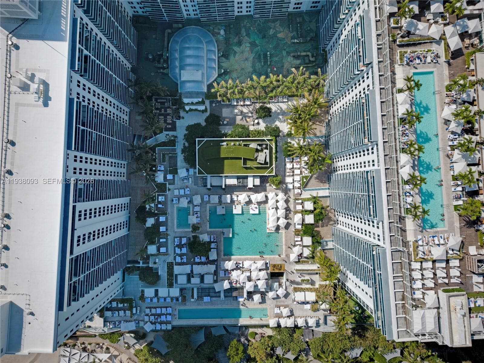 2301 Collins Ave # 22, Miami Beach FL 33139 — 40