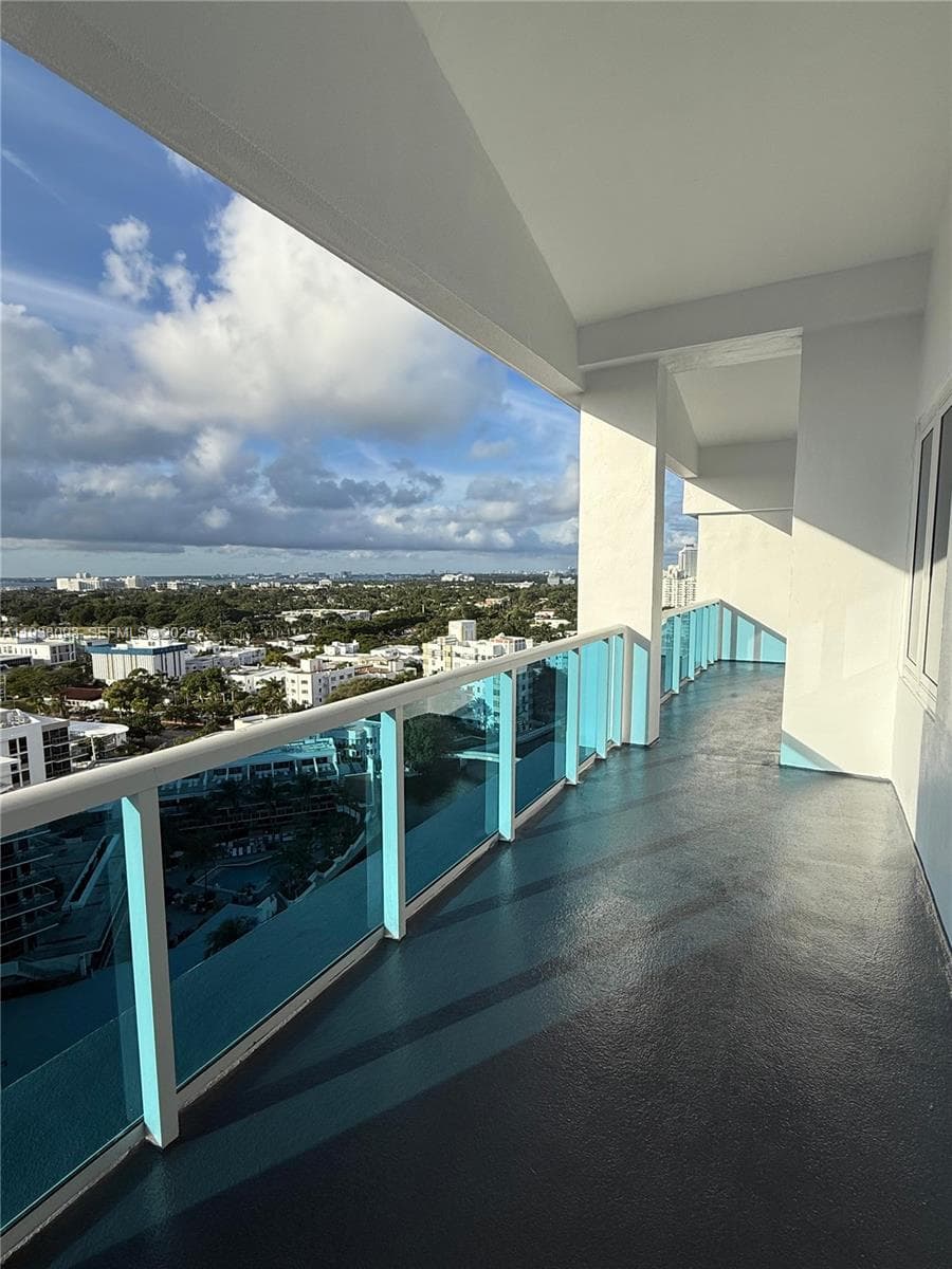 2301 Collins Ave # 22, Miami Beach FL 33139 — 31