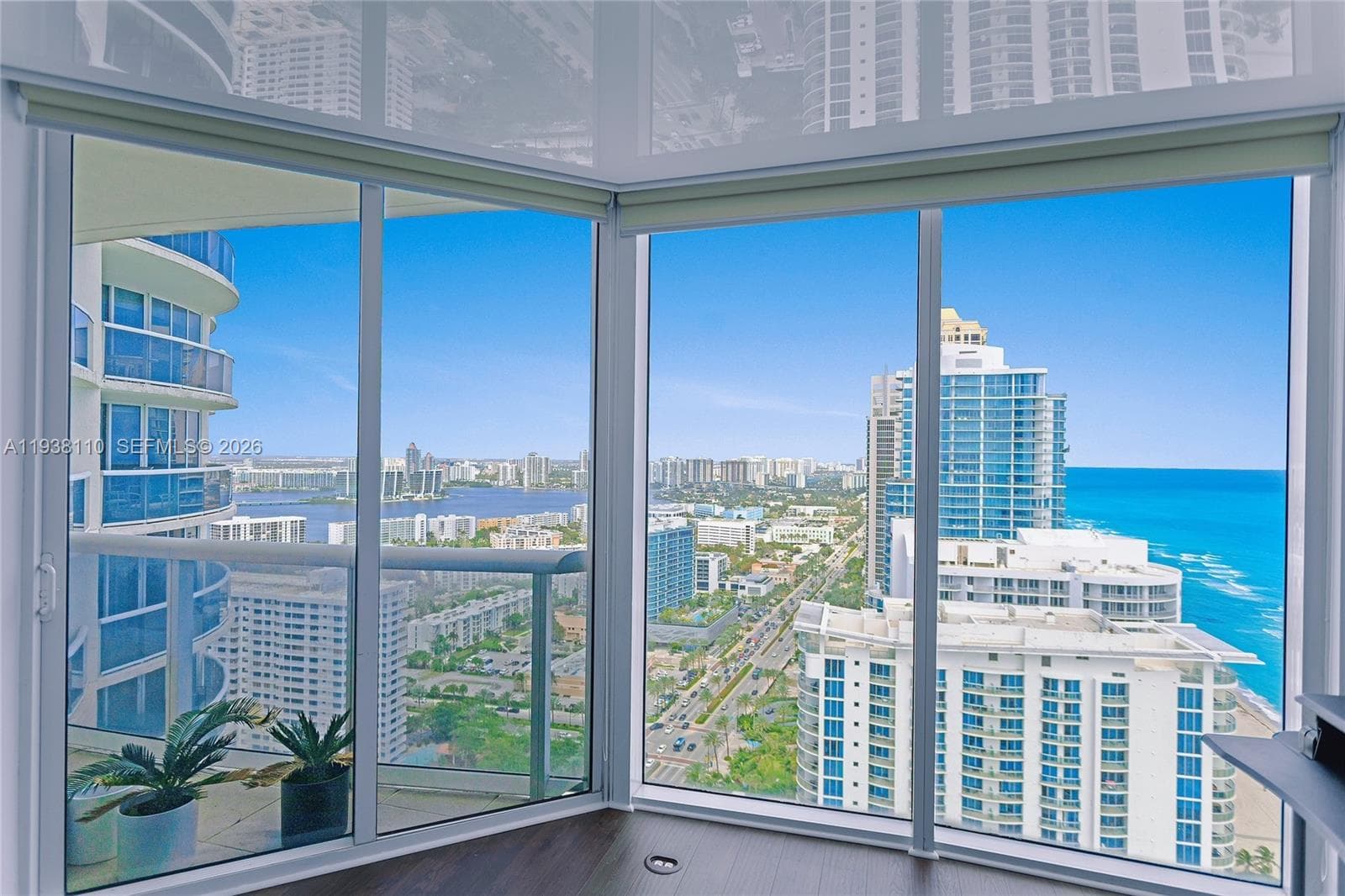17201 Collins Ave # 3502, Sunny Isles Beach FL 33160 — 33