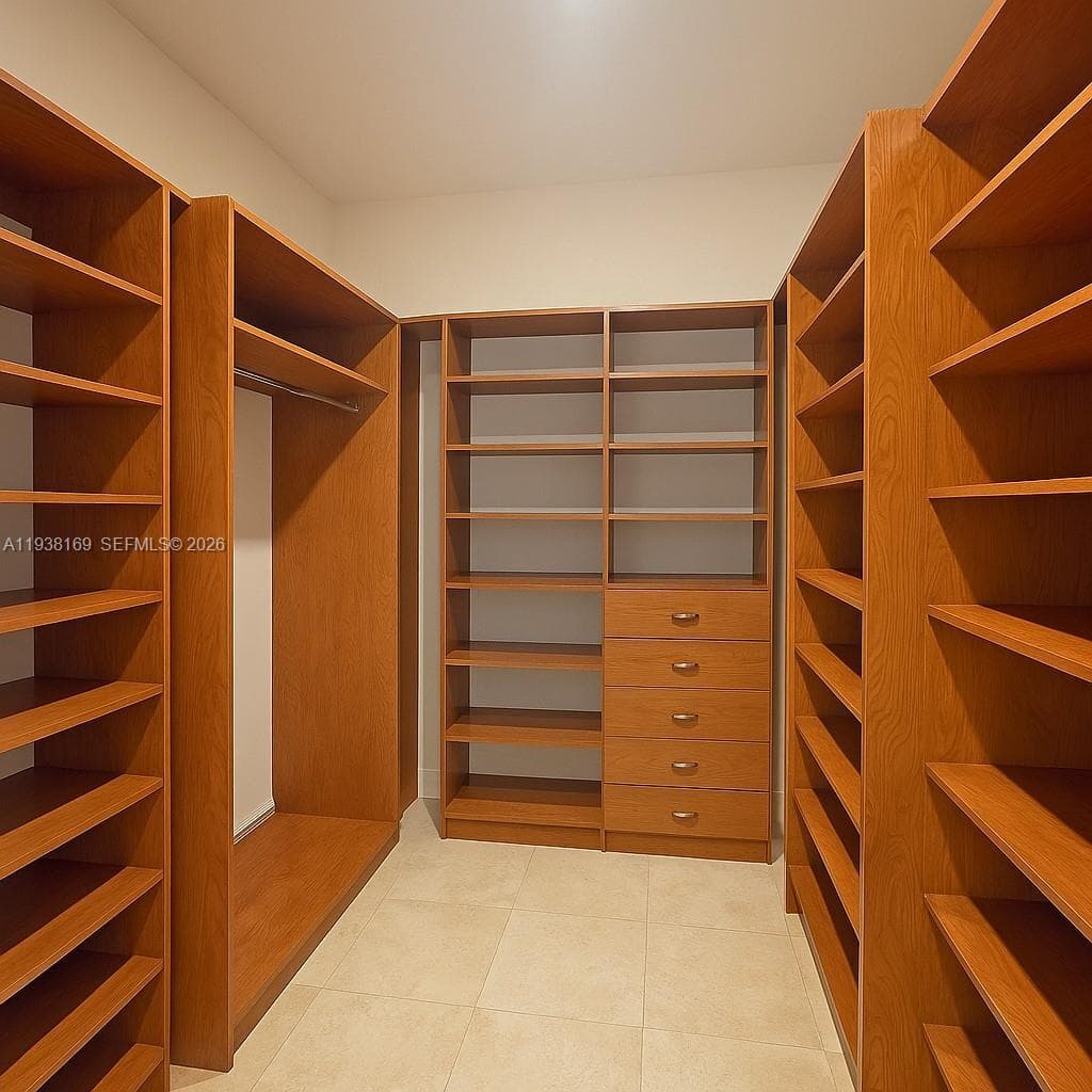 1490 Cleveland Rd, Miami Beach FL 33141 — 24