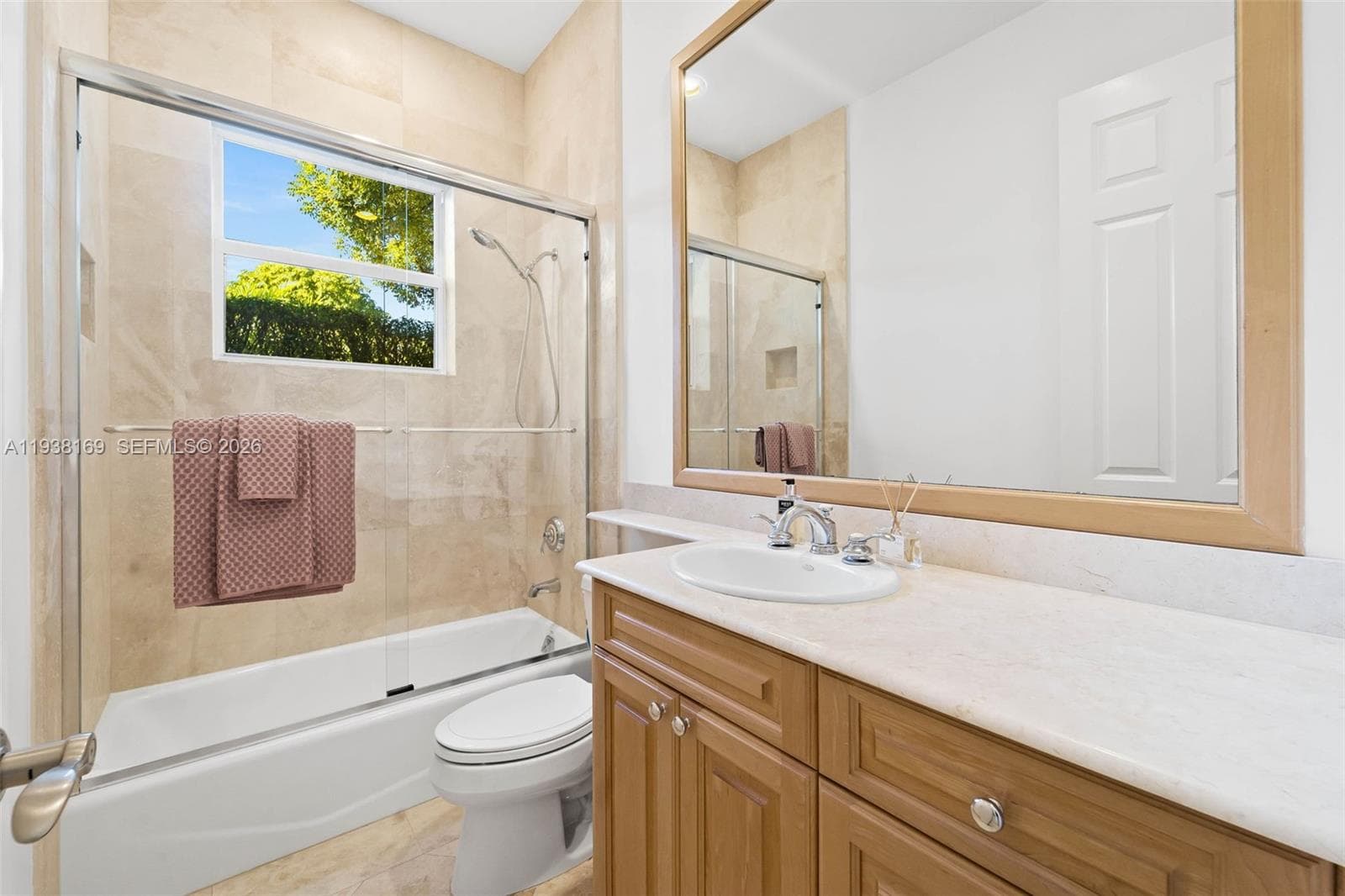 1490 Cleveland Rd, Miami Beach FL 33141 — 21