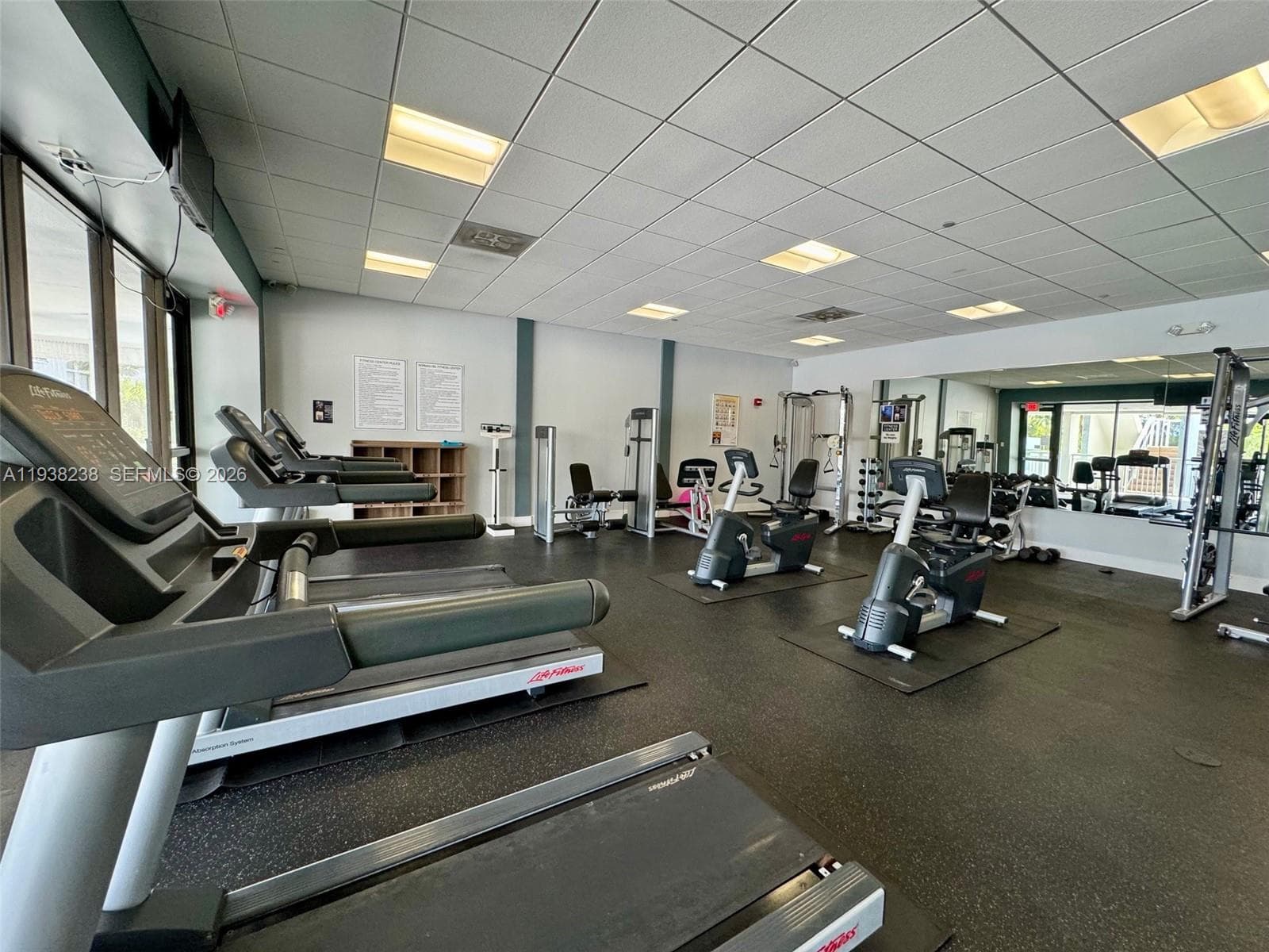 3675 N Country Club Dr # 2404, Aventura FL 33180 — 62