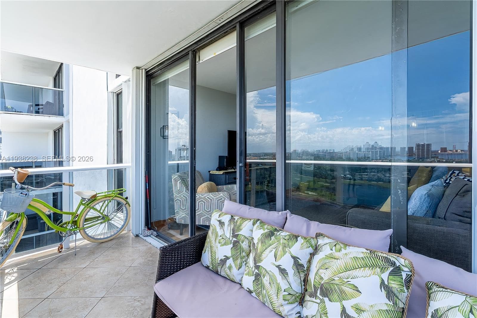 3675 N Country Club Dr # 2404, Aventura FL 33180 — 38