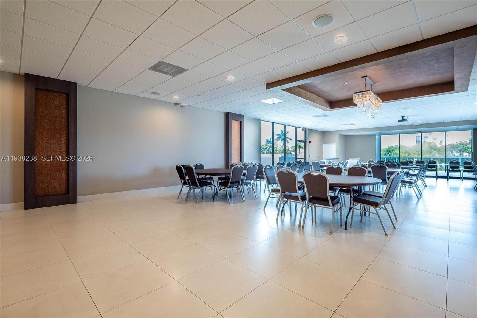 3675 N Country Club Dr # 2404, Aventura FL 33180 — 54