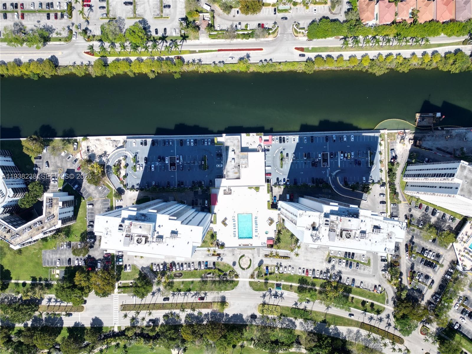 3675 N Country Club Dr # 2404, Aventura FL 33180 — 58