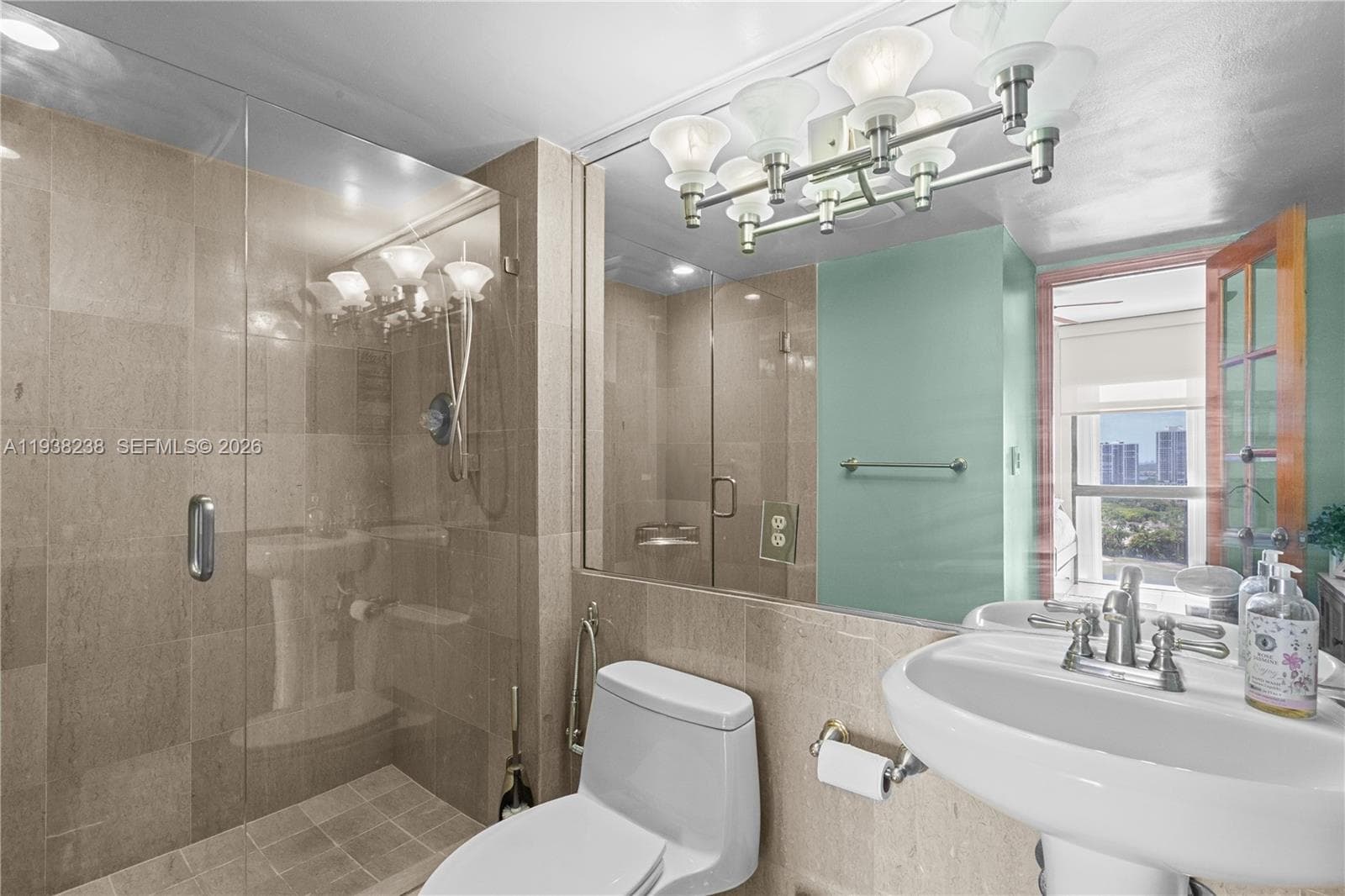 3675 N Country Club Dr # 2404, Aventura FL 33180 — 37
