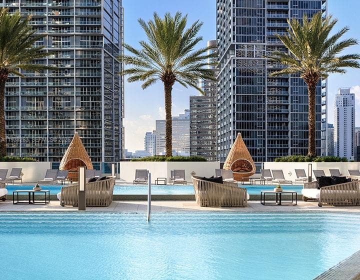 200 Biscayne Boulevard Way # 4414, Miami FL 33131 — 18