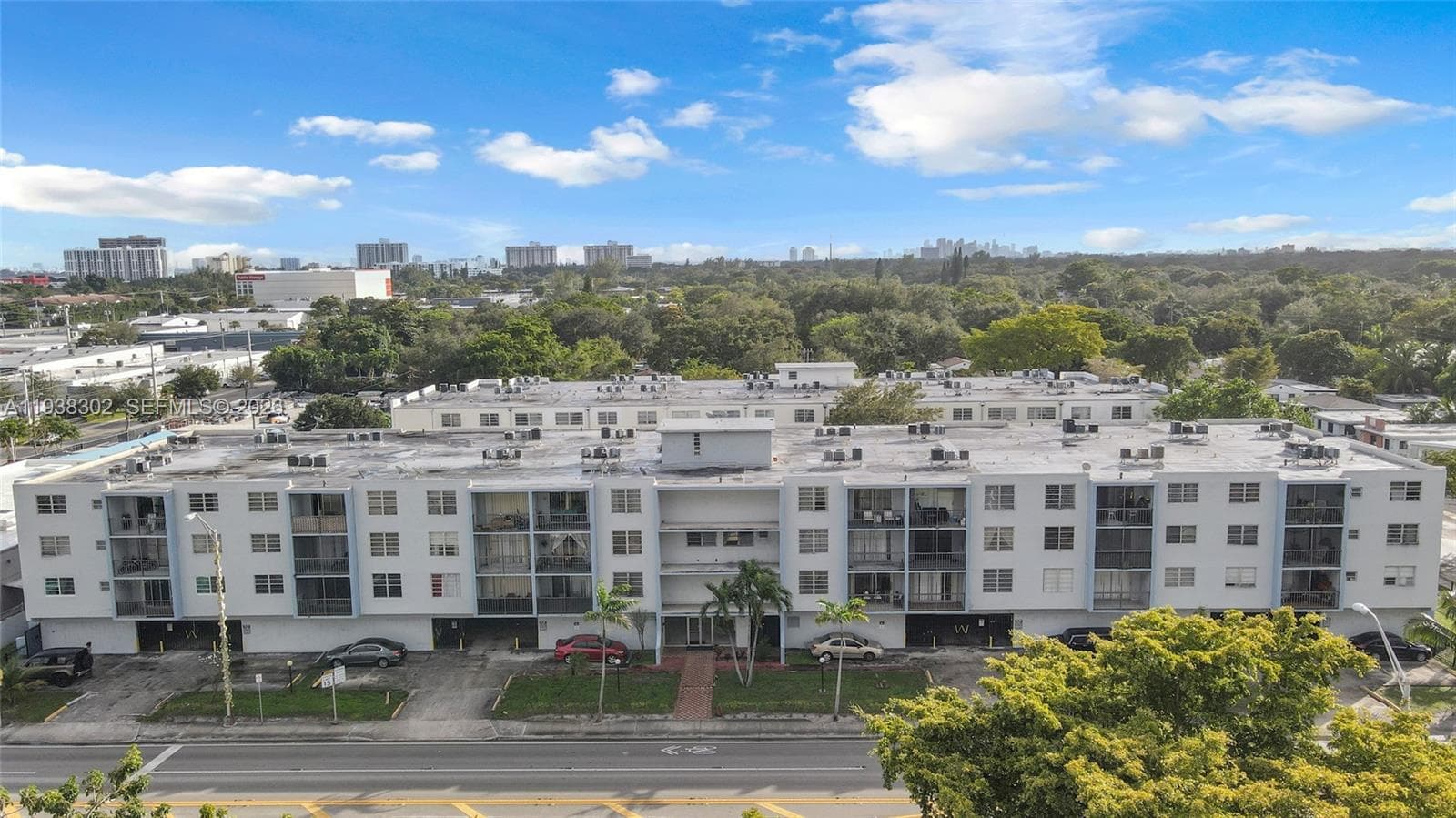 1250 NE 125th St # 311C, North Miami FL 33161 — 1