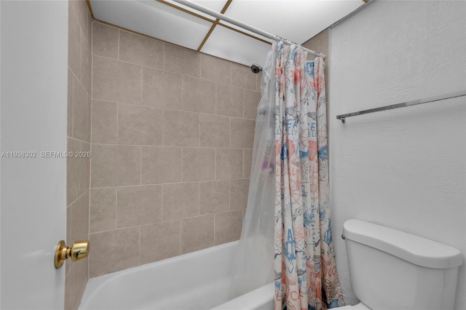 1250 NE 125th St # 311C, North Miami FL 33161 — 20