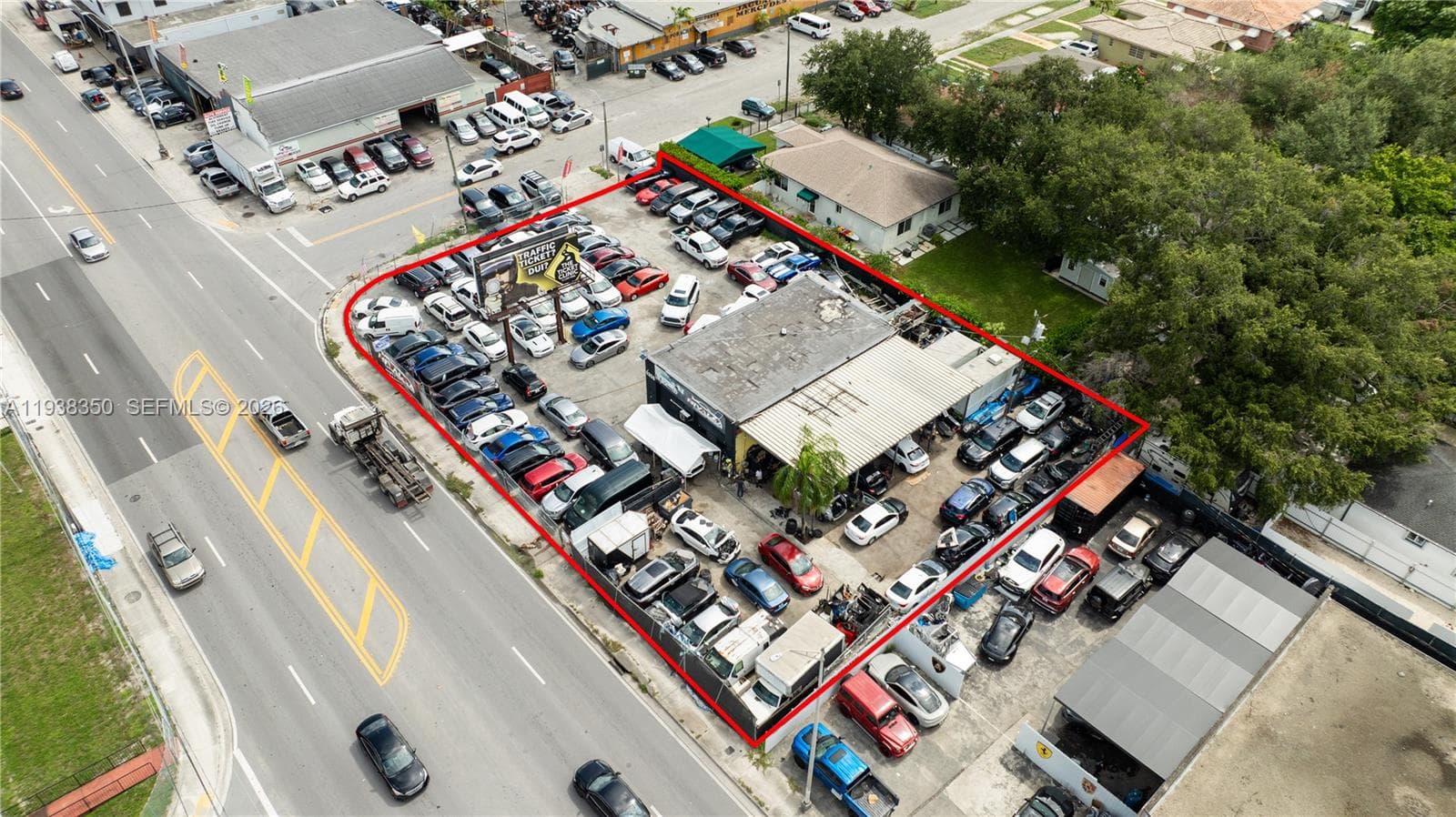 4350 NW 32nd Ave, Miami FL 33142 — 13