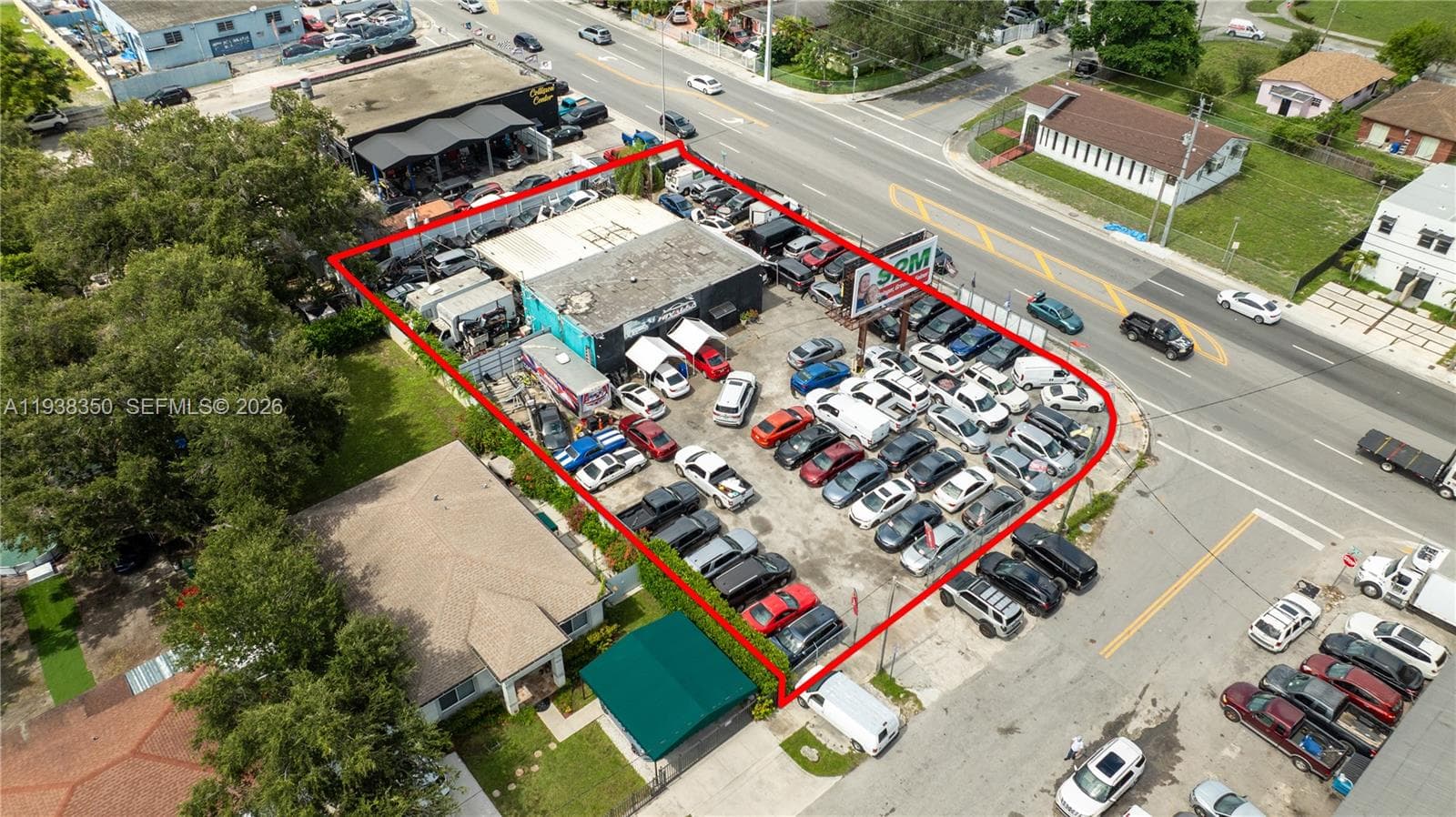 4350 NW 32nd Ave, Miami FL 33142 — 17