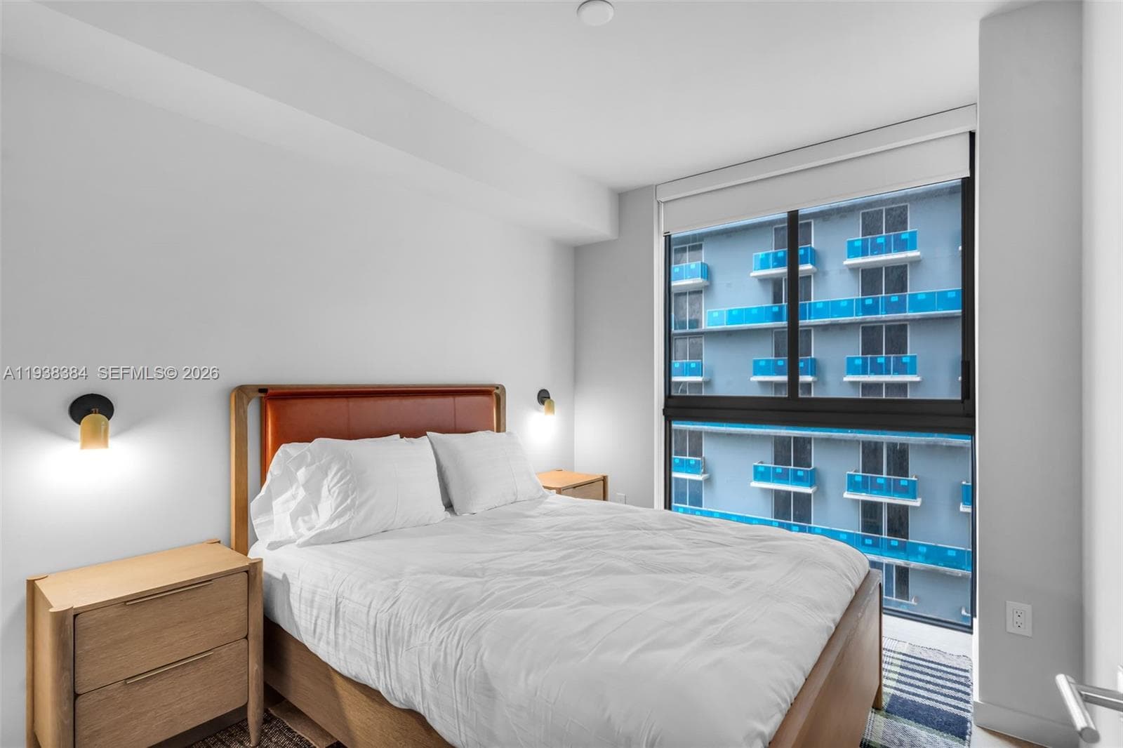11 NE 6th Street # 1607, Miami FL 33132 — 13