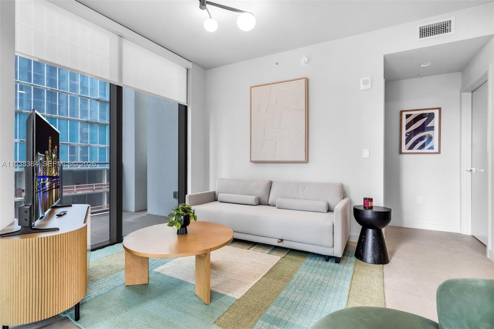 11 NE 6th Street # 1607, Miami FL 33132 — 10