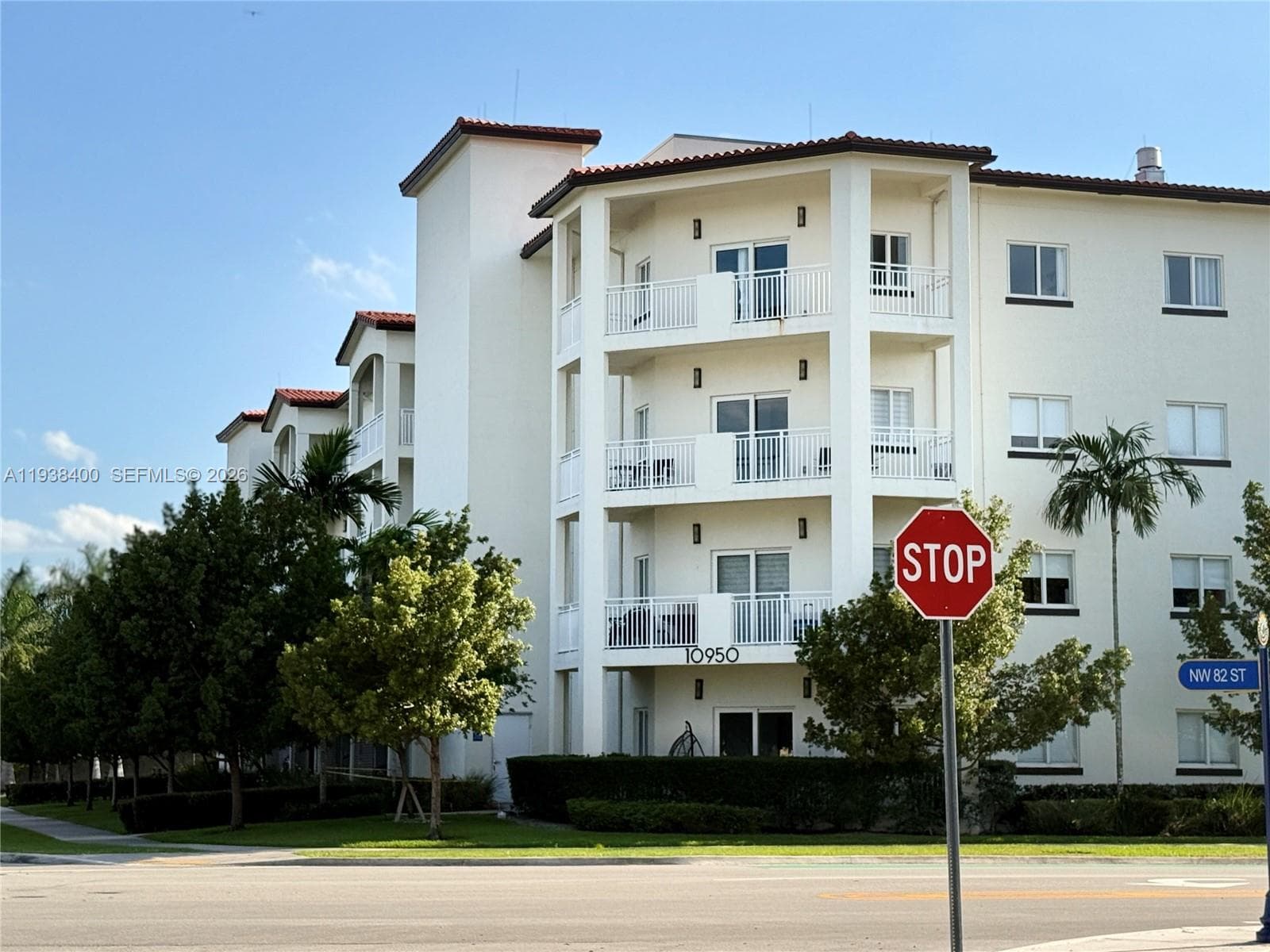 10950 NW 82nd St # 104, Doral FL 33178 — 40