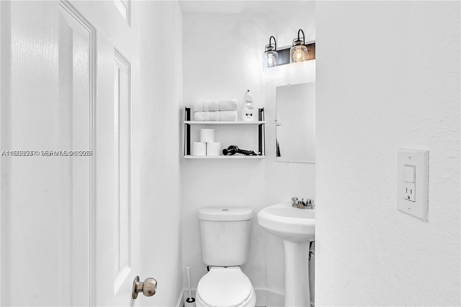 3920 Garden Ave # 14, Miami Beach FL 33140 — 5