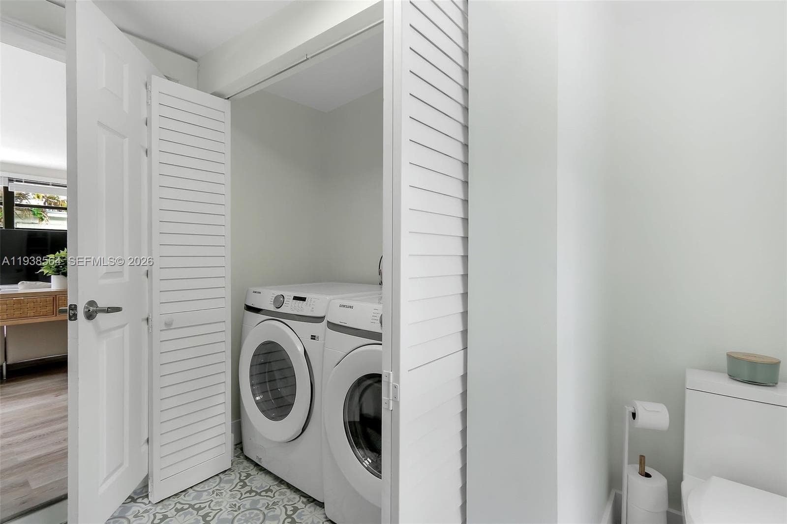 1335 NE 133rd St, North Miami FL 33161 — 22