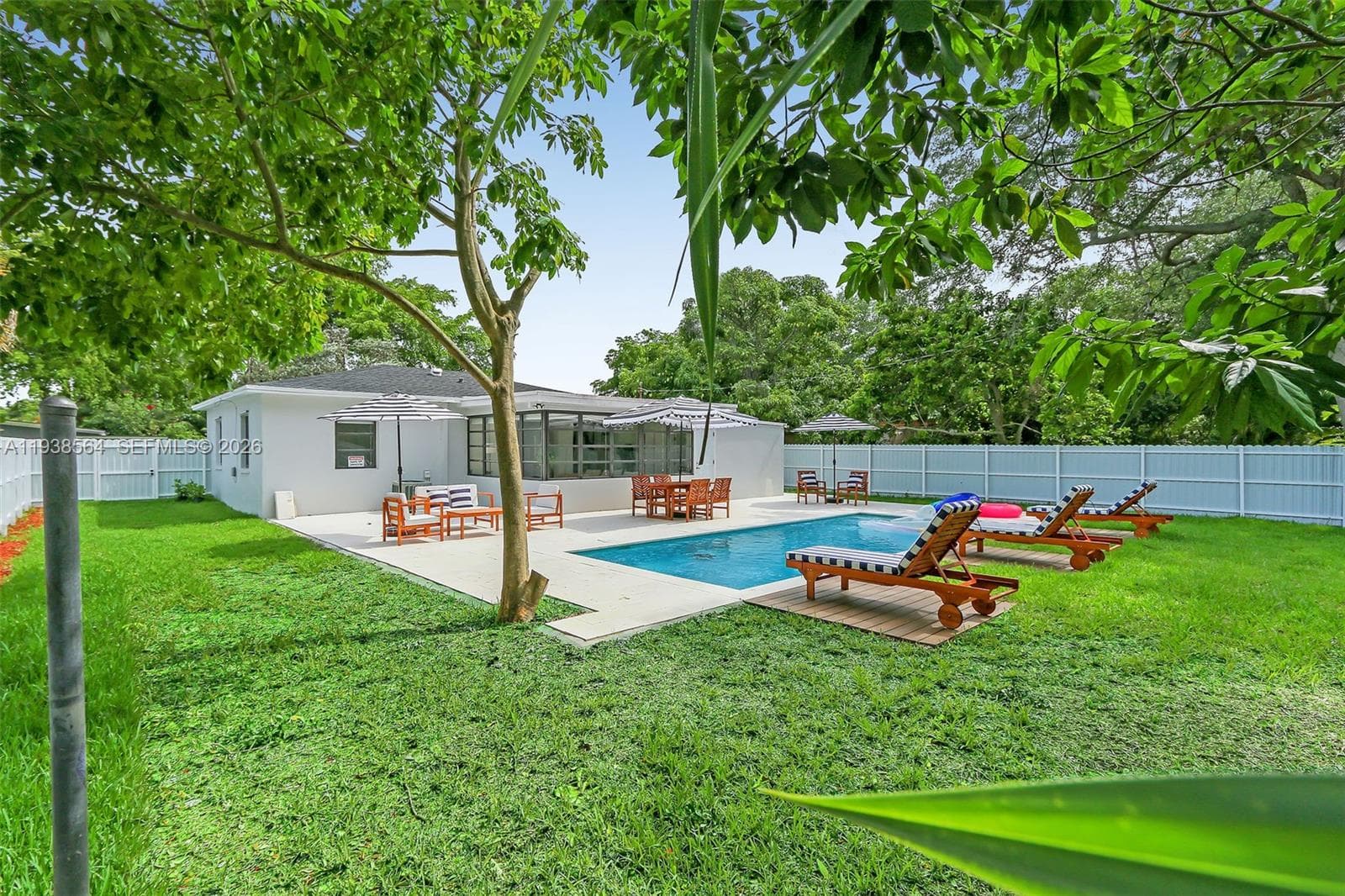 1335 NE 133rd St, North Miami FL 33161 — 7