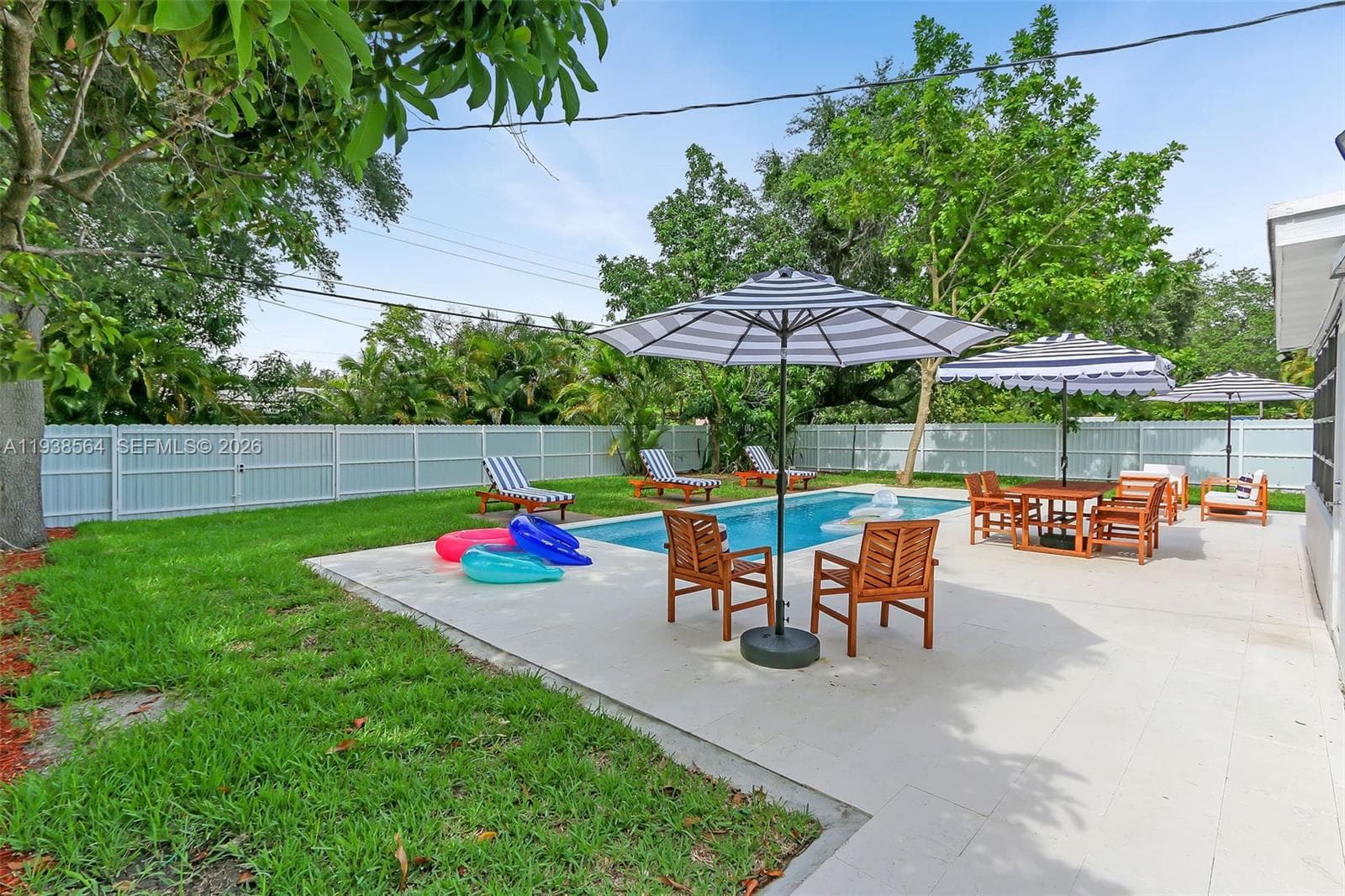 1335 NE 133rd St, North Miami FL 33161 — 5