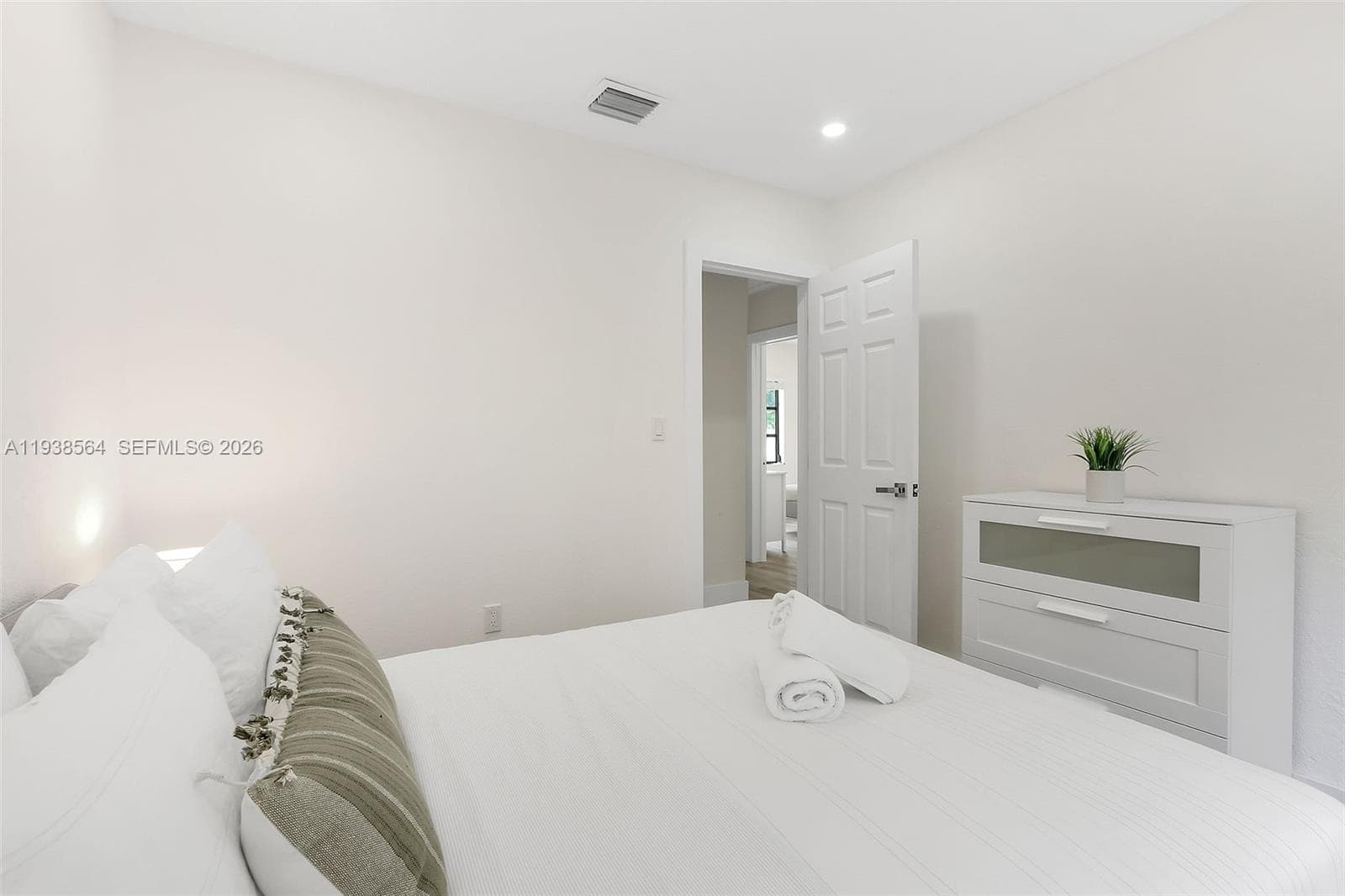 1335 NE 133rd St, North Miami FL 33161 — 30