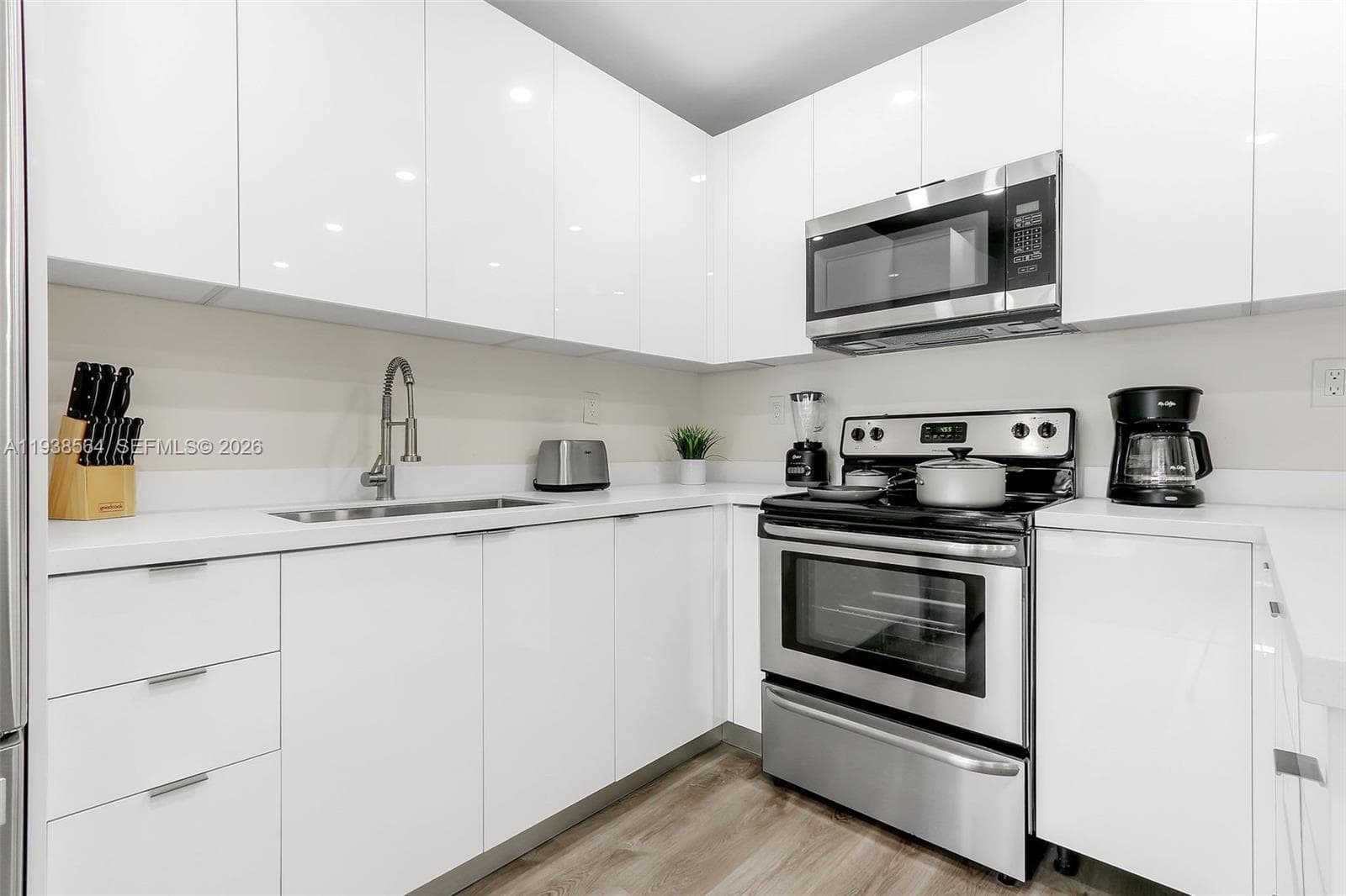 1335 NE 133rd St, North Miami FL 33161 — 19
