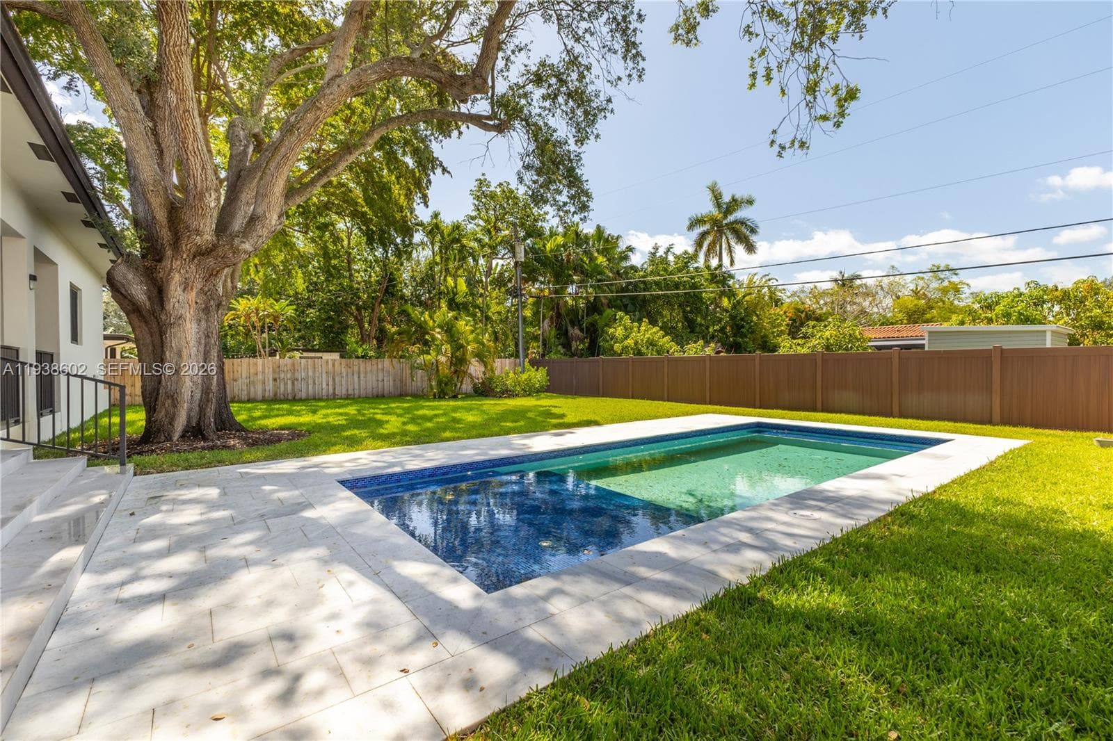 1030 NE 121st St, Biscayne Park FL 33161 — 46