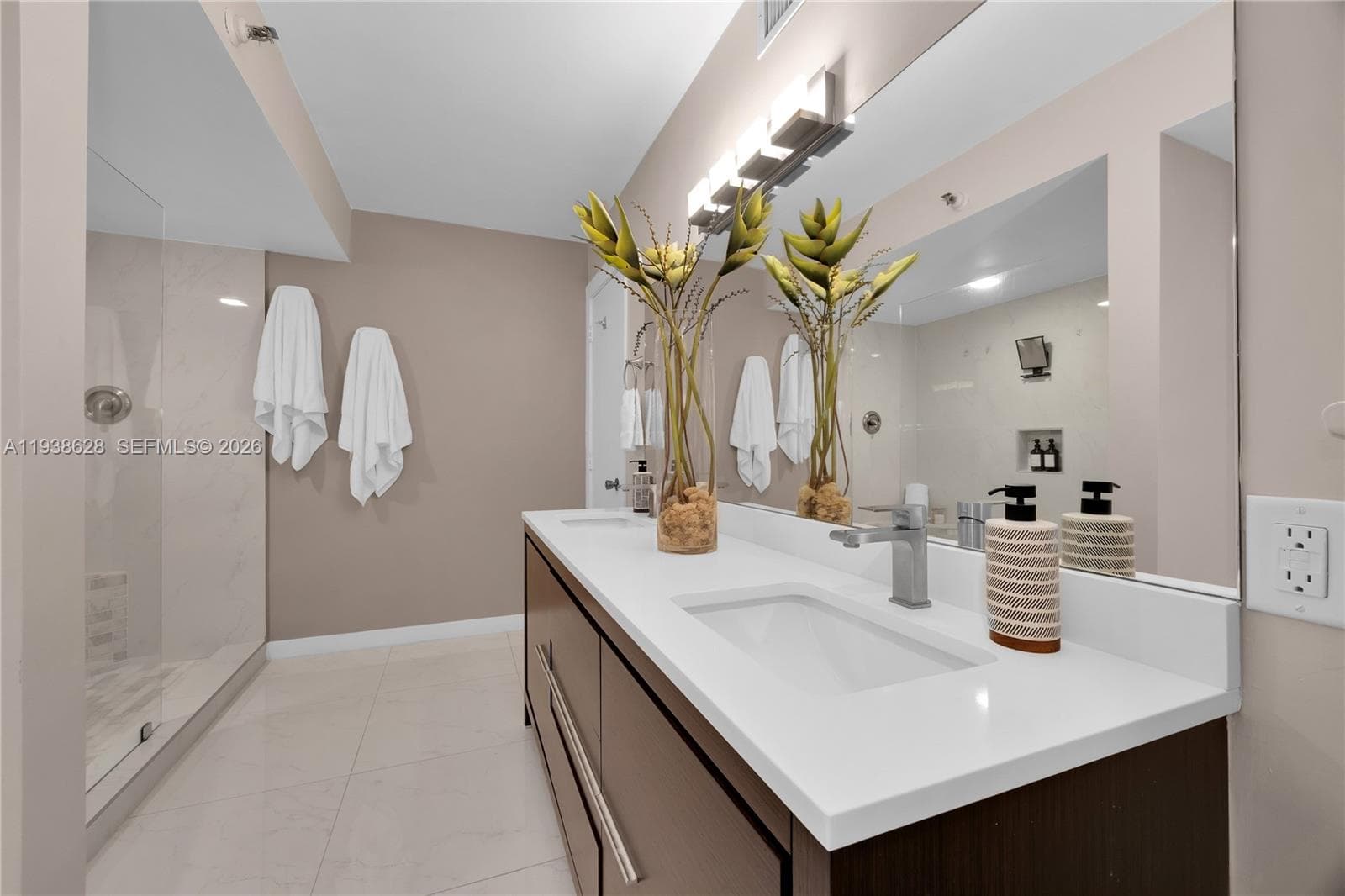 2843 S Bayshore Dr # 6B, Miami FL 33133 — 20