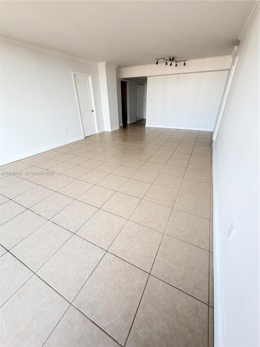 3701 N Country Club Dr # 1901, Aventura FL 33180 — 12