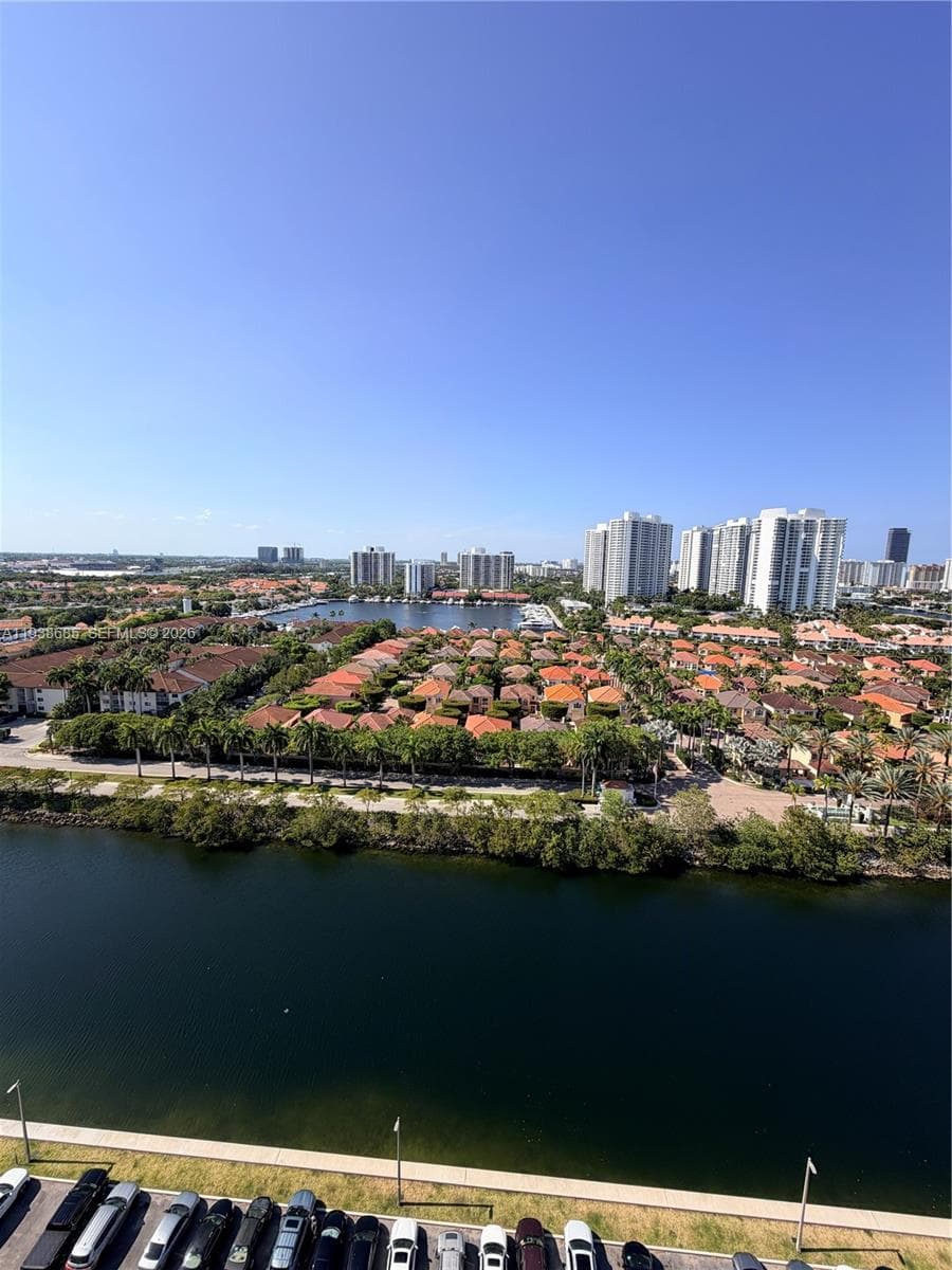 3701 N Country Club Dr # 1901, Aventura FL 33180 — 26