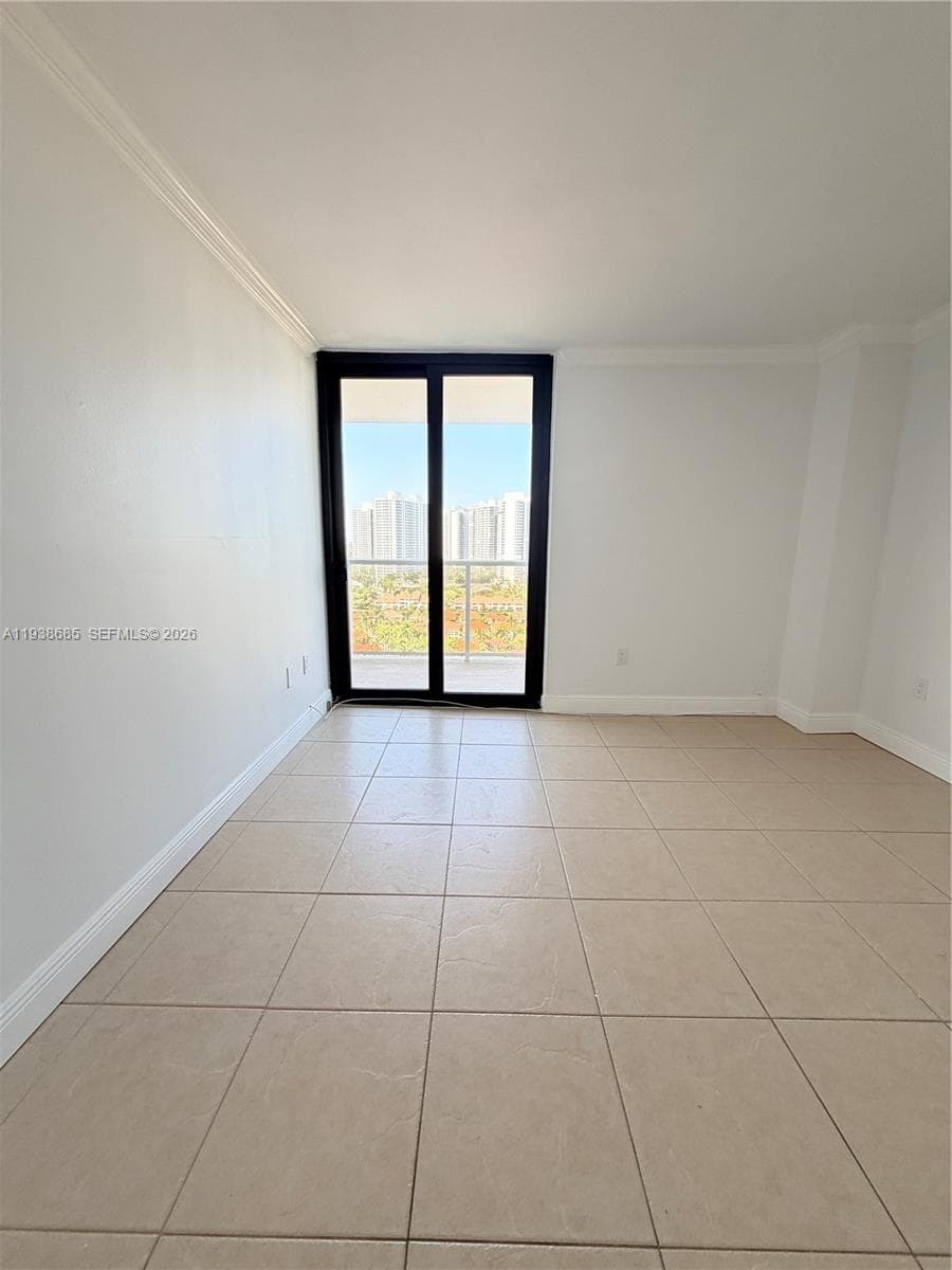 3701 N Country Club Dr # 1901, Aventura FL 33180 — 18
