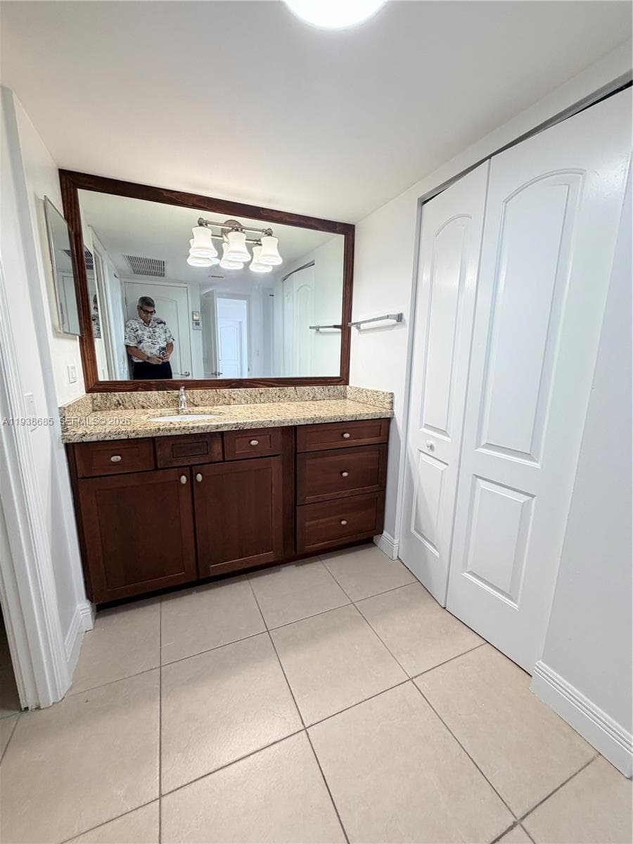 3701 N Country Club Dr # 1901, Aventura FL 33180 — 15