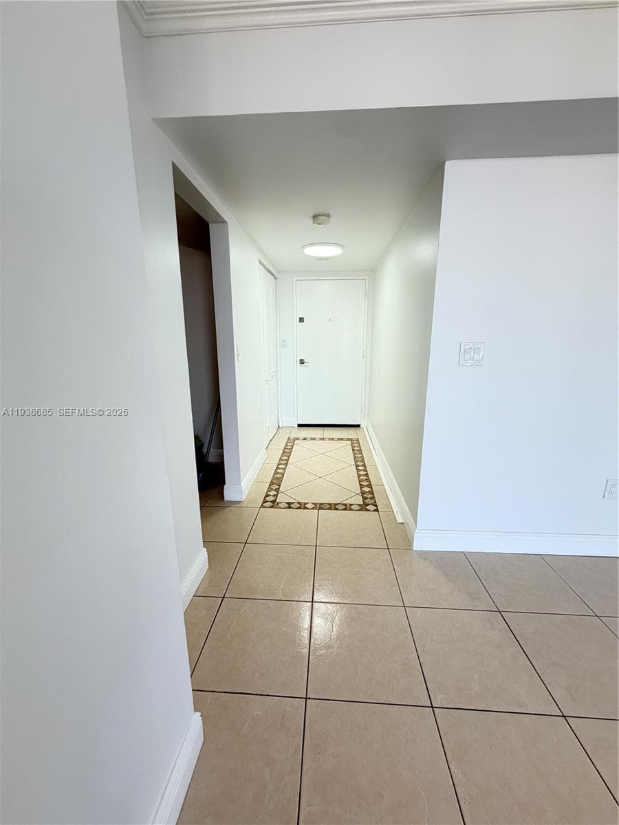 3701 N Country Club Dr # 1901, Aventura FL 33180 — 11