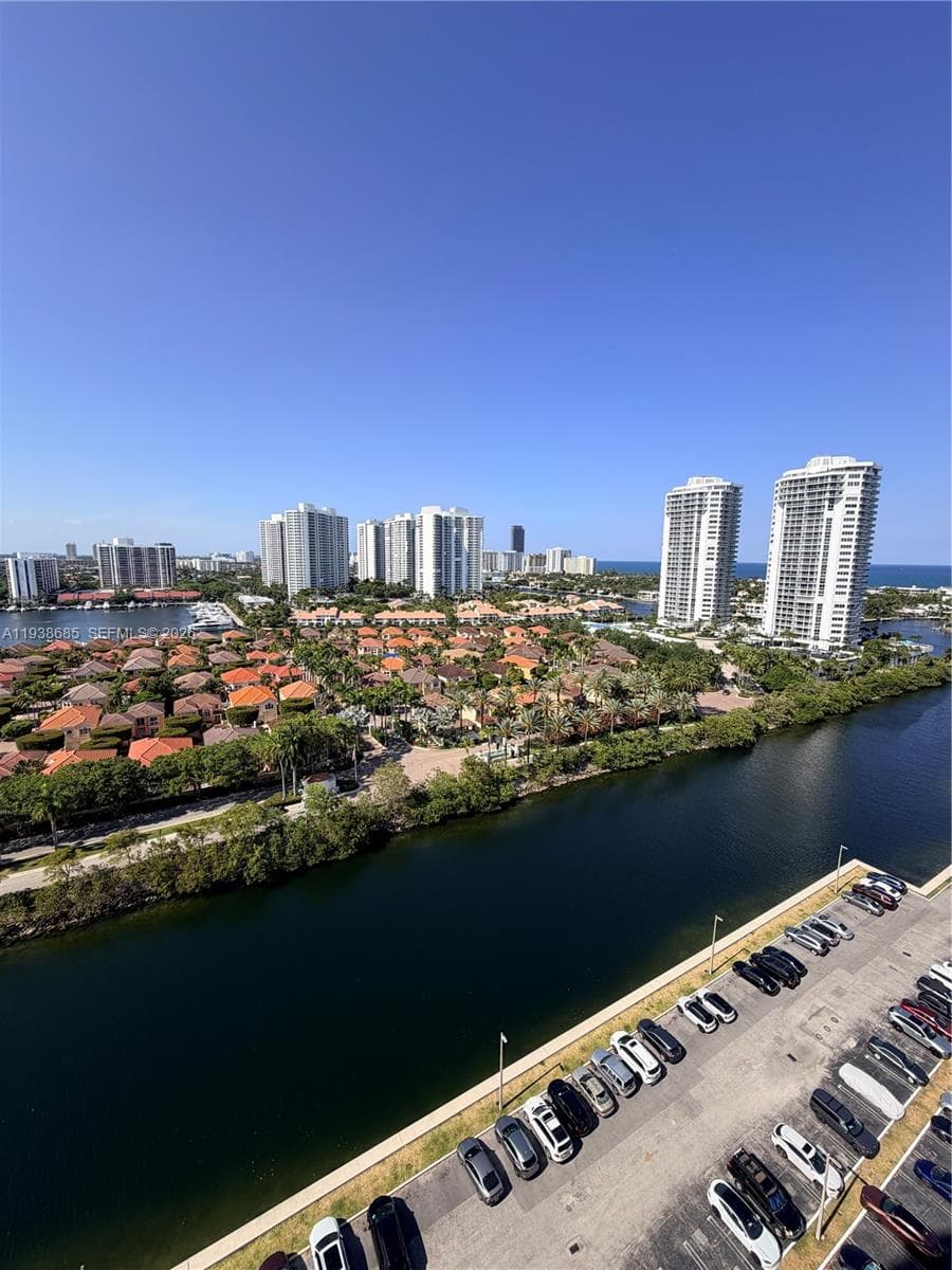 3701 N Country Club Dr # 1901, Aventura FL 33180 — 25