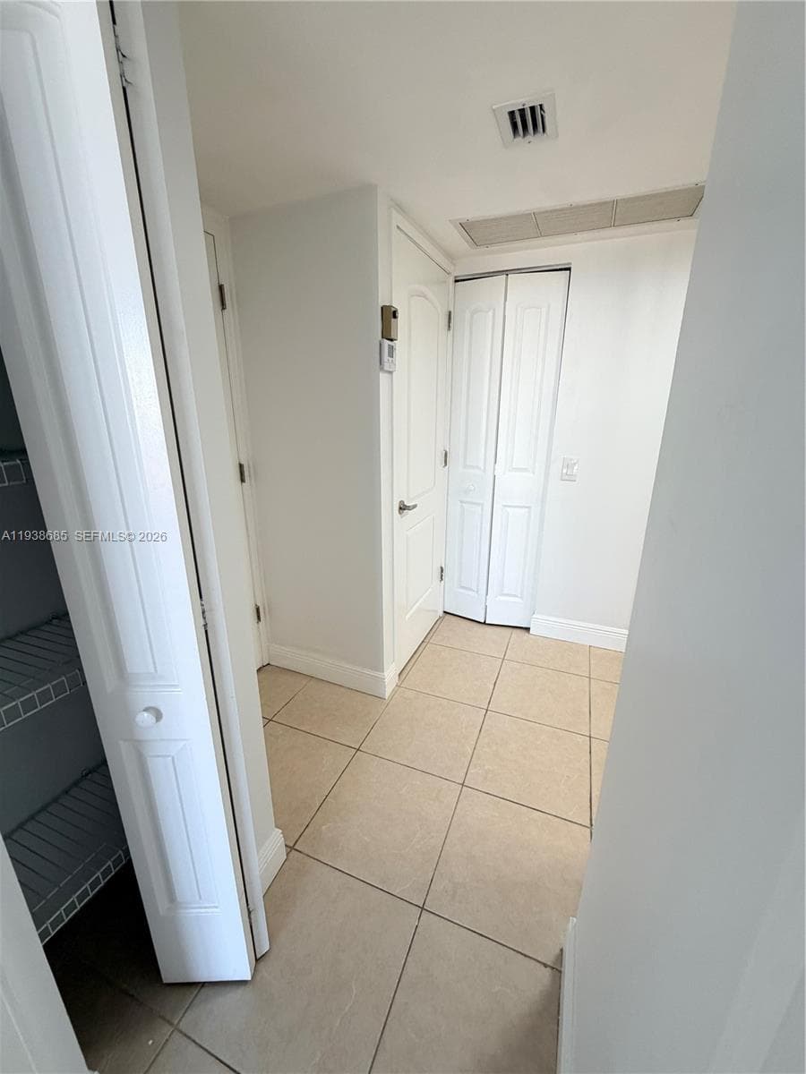 3701 N Country Club Dr # 1901, Aventura FL 33180 — 21